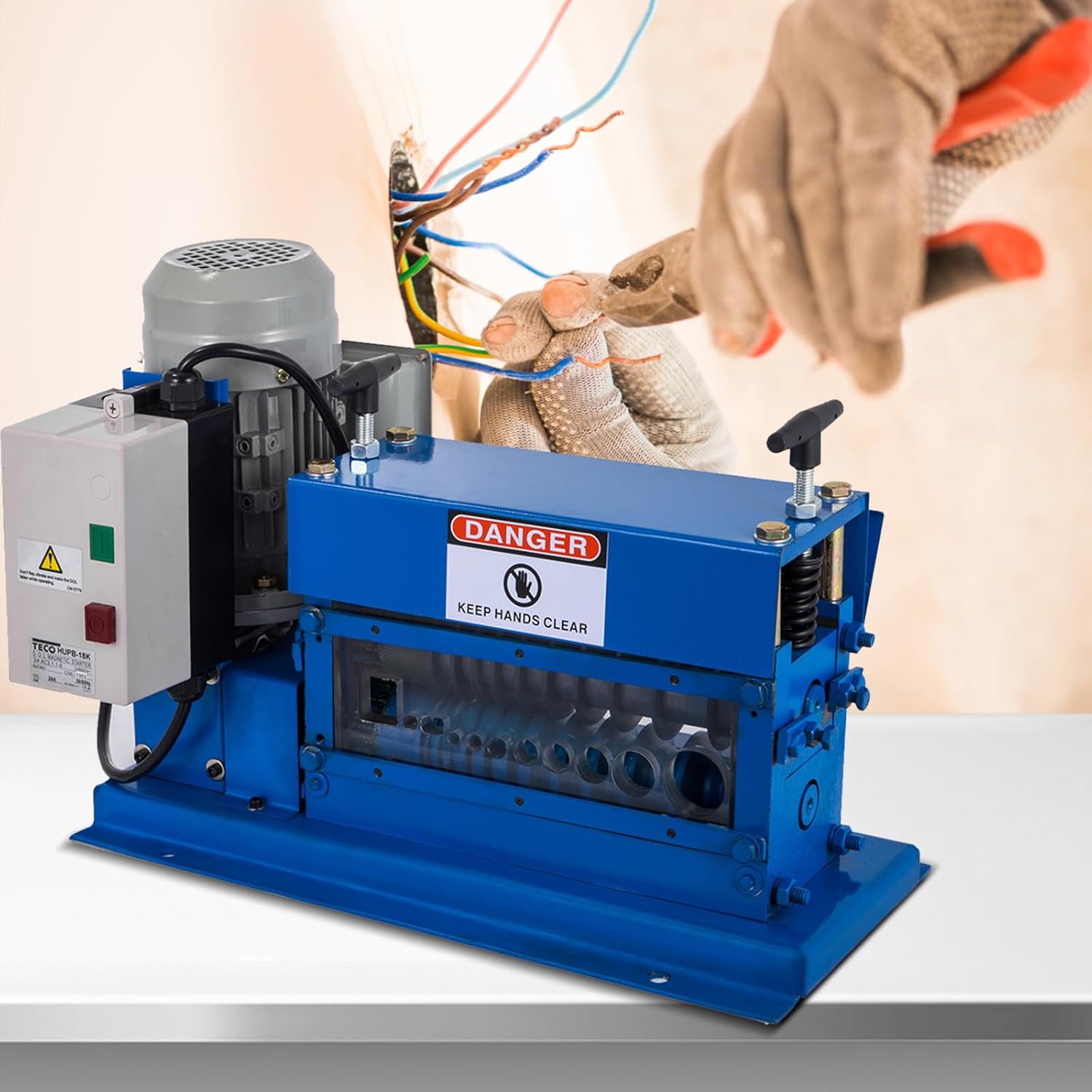 VEVOR Cable Wire Stripping Machine 18 AWG - 1" OD Wire Range, Portable Powered Wire Stripper Machine 11 Channels 10 Blades,Automatic Wire Stripping Tool 75ft/minute,for Recycling Copper Wire