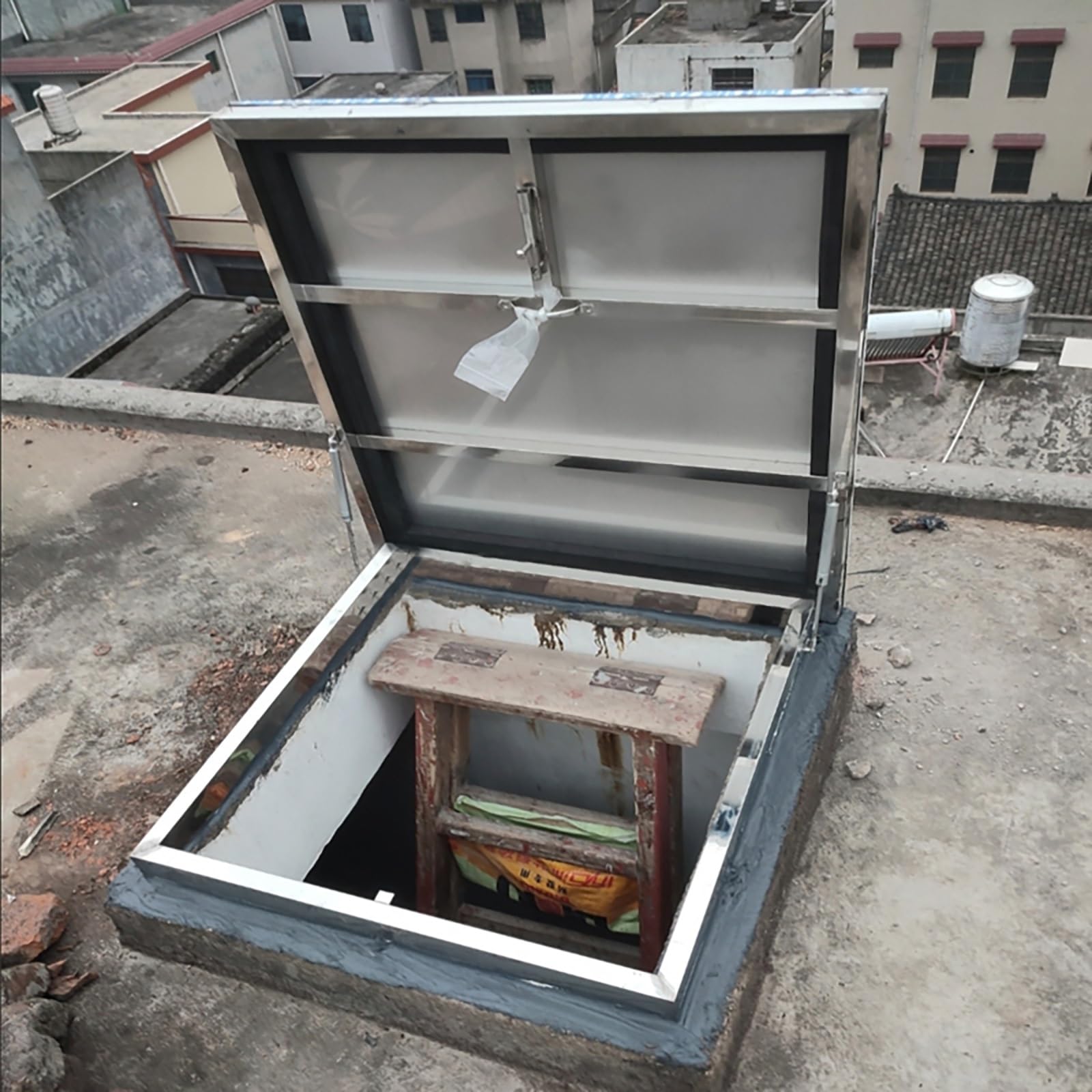 Puerta de techo de acero inoxidable de 85x85 cm manual para acceso a ático y cobertizo