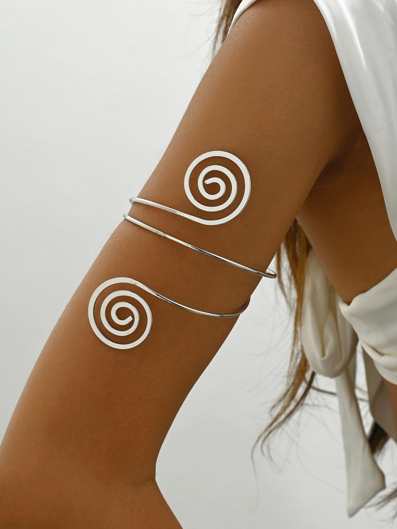 Generic Pulsera ajustable en espiral para la parte superior del brazo para mujer, brazalete bohemio plateado, elegante joyería para festivales, fiestas y uso diario
