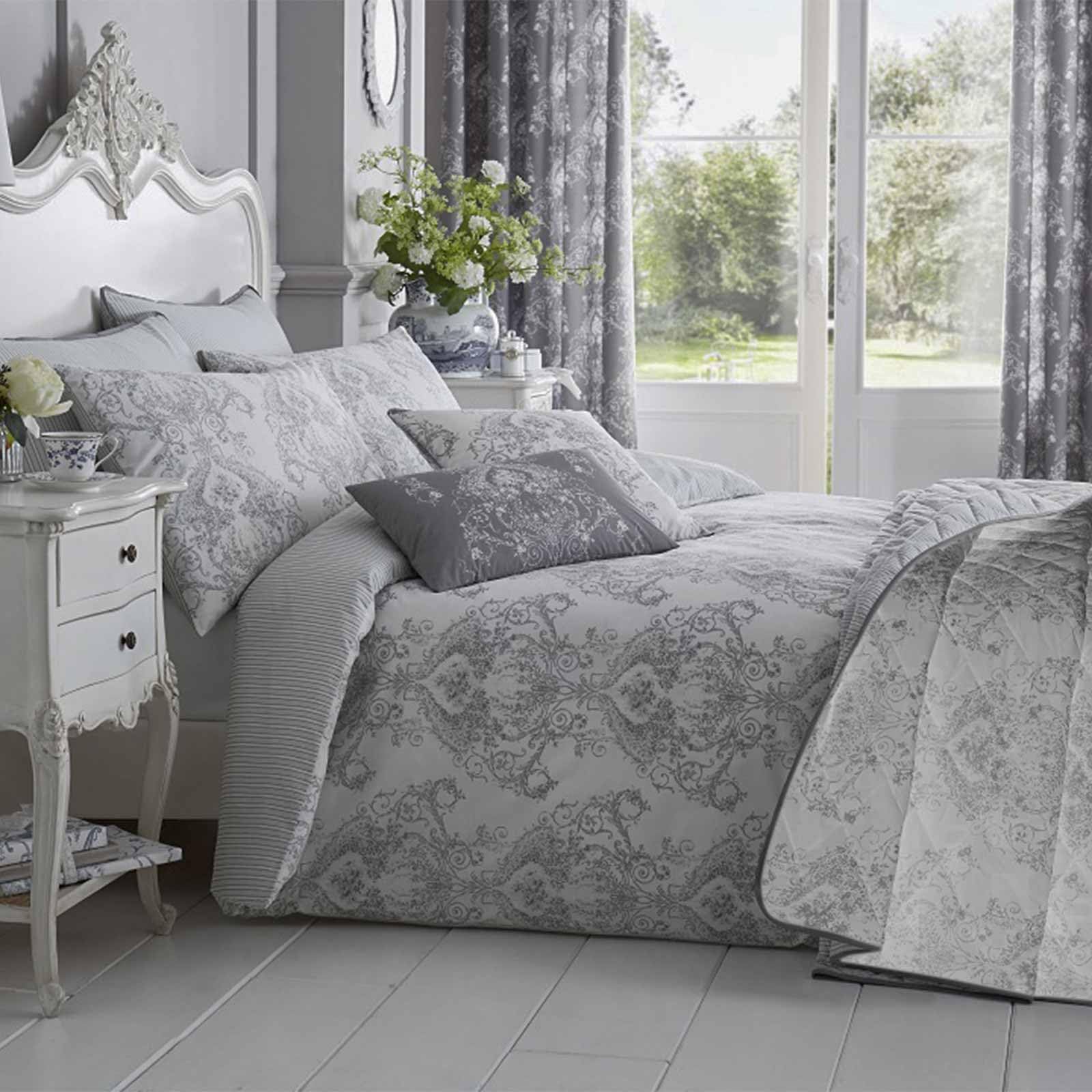 Homescapes Unisex Grey French Toile Patterned Duvet Cover Set In King