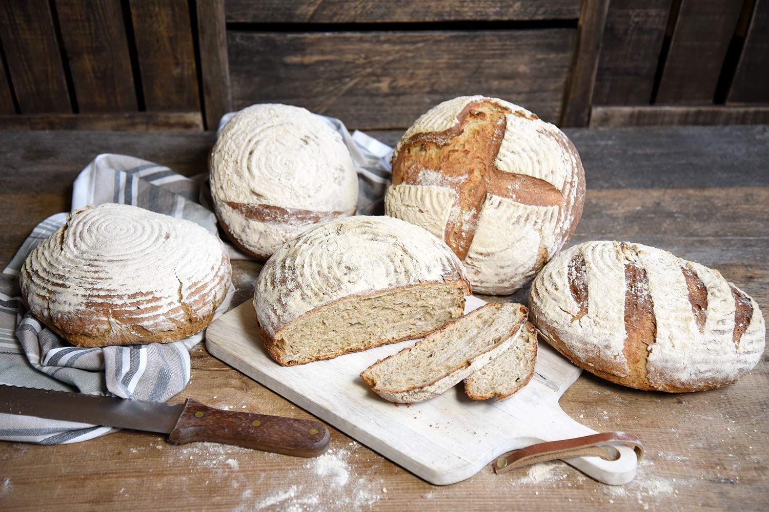 Hobbybäcker Blitzbrot-Starterset, 6 Backmischungen für Brote, perfekt Anfänger, schnell und unkompliziert Brote selber backen, Trockenhefe und Box inklusive