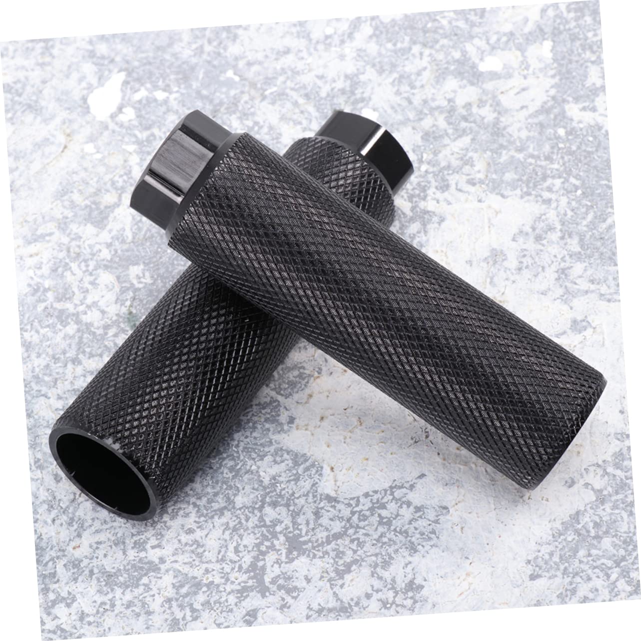 Kisangel 1 Set Sturdy Bike Pegs Non Slip Footrest for Mountain and Standard Bikes Easy Installation Portable Design Replacement Accessory