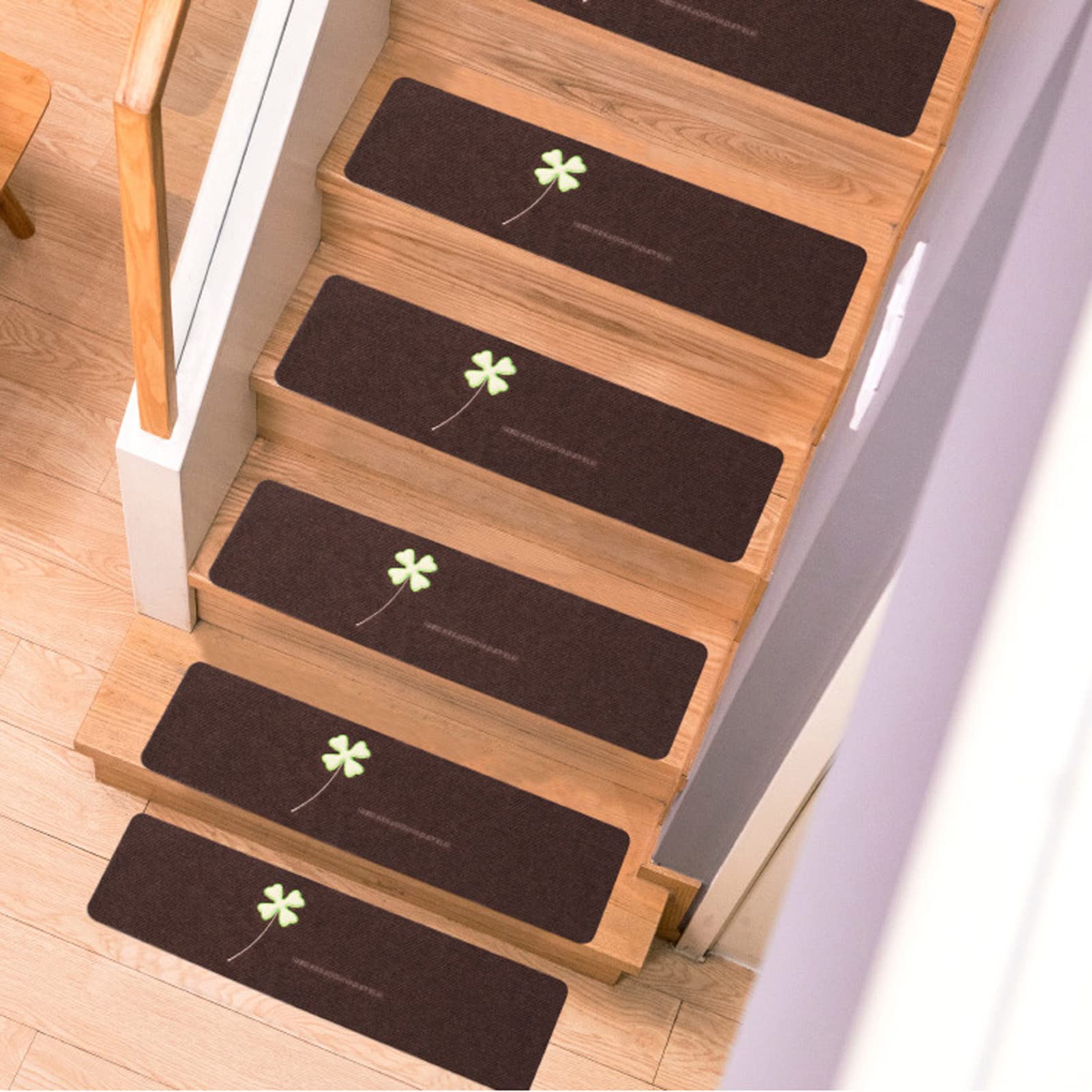 Alfombrilla autoadhesiva de escalera con diseño antideslizante, juego de 15 piezas
