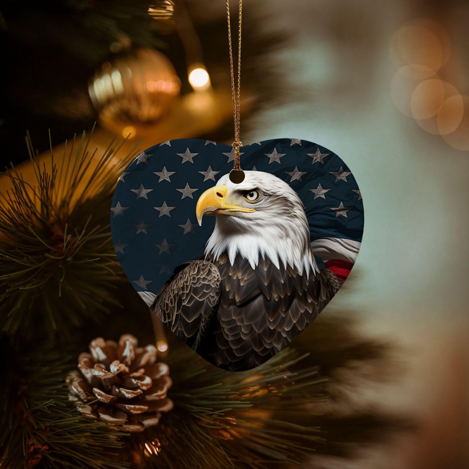 Christmas Tree Ornaments Ceramics Christmas Decorations American Bald Eagle Ornaments with Gold Ribbon Porcelain Xmas Tree Crafts Heart Shape Hanging Pendant for Christmas Tree Party Decor
