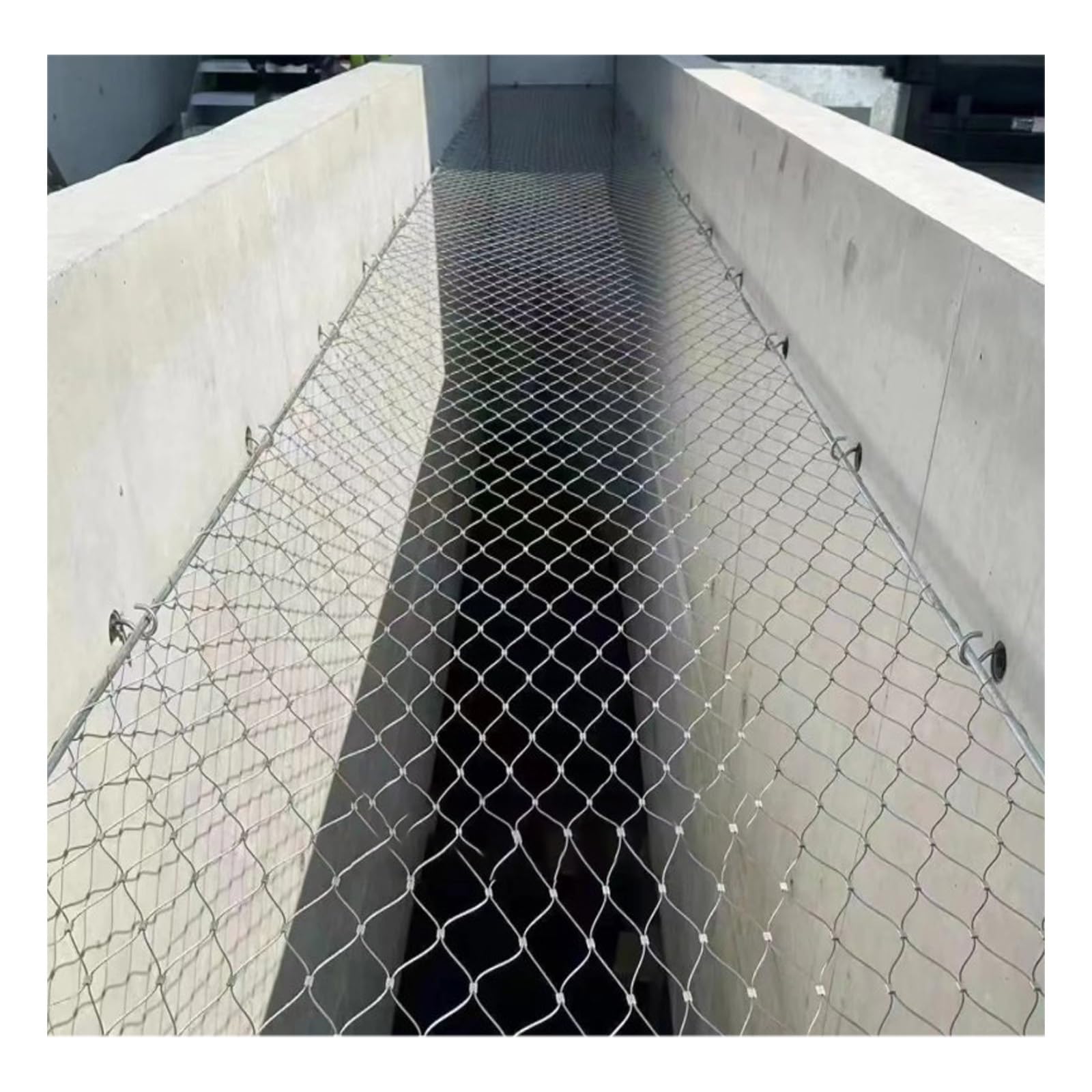 SDGBCXD stainless steel rope mesh, Can Be Used For Industrial Protection, Building Safety, Sports Facilities, Agricultural Breeding, Etc(7 * 0.7m/22.9 * 2.2ft)