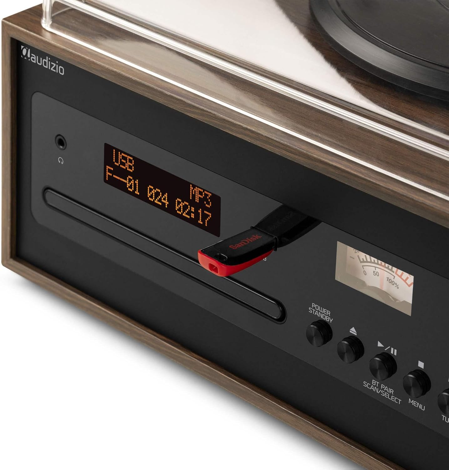 Audizio Boston Music Centre with USB drive inserted