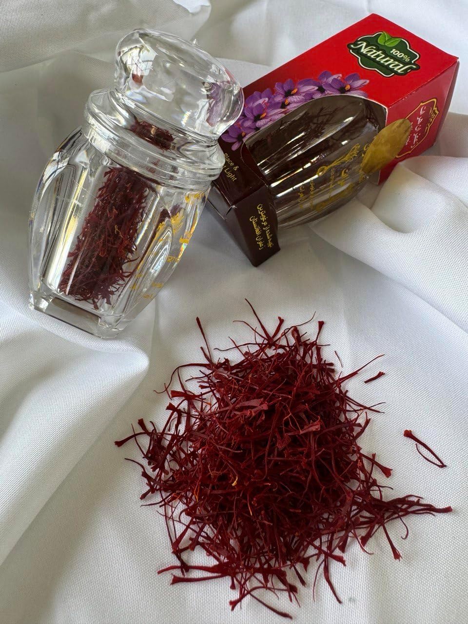 Saffron -e- Herat, Afghan Saffron Threads, World's A+ Saffron, Organic & Fresh, Delicious with Rice, Tea, Any Kind of Desserts and Risotto (1 Gram Pack)