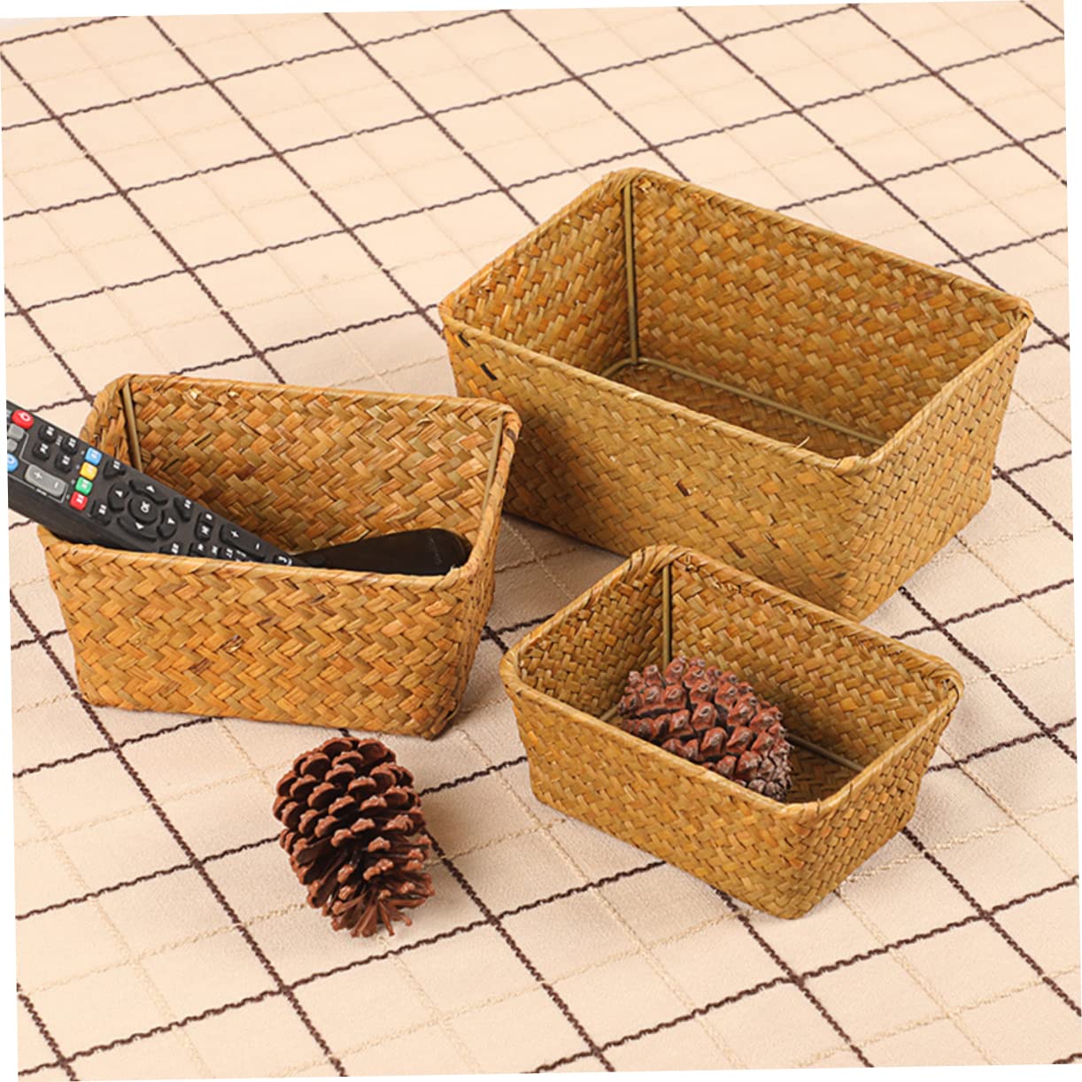 BESTYASH Handmade Rattan Woven Storage Box Portable Desktop Basket for Tea Snacks Dried Fruits Lightweight Design for Home Organization S
