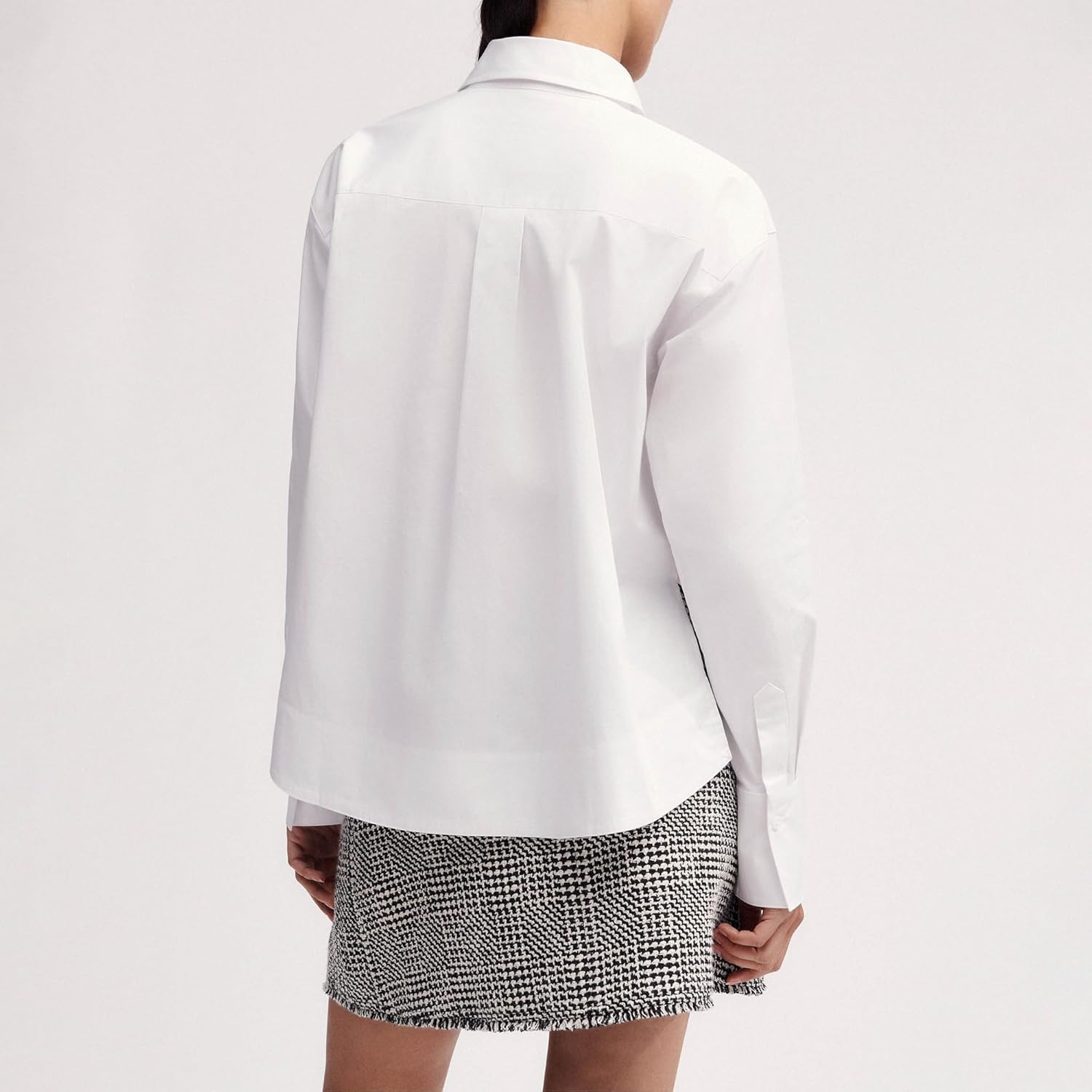 SUNNOW Women's Dressy Casual Button Up Shirt Oversize Dipped Hem Crop Top Long Sleeve Work Business Blouse - Image 4