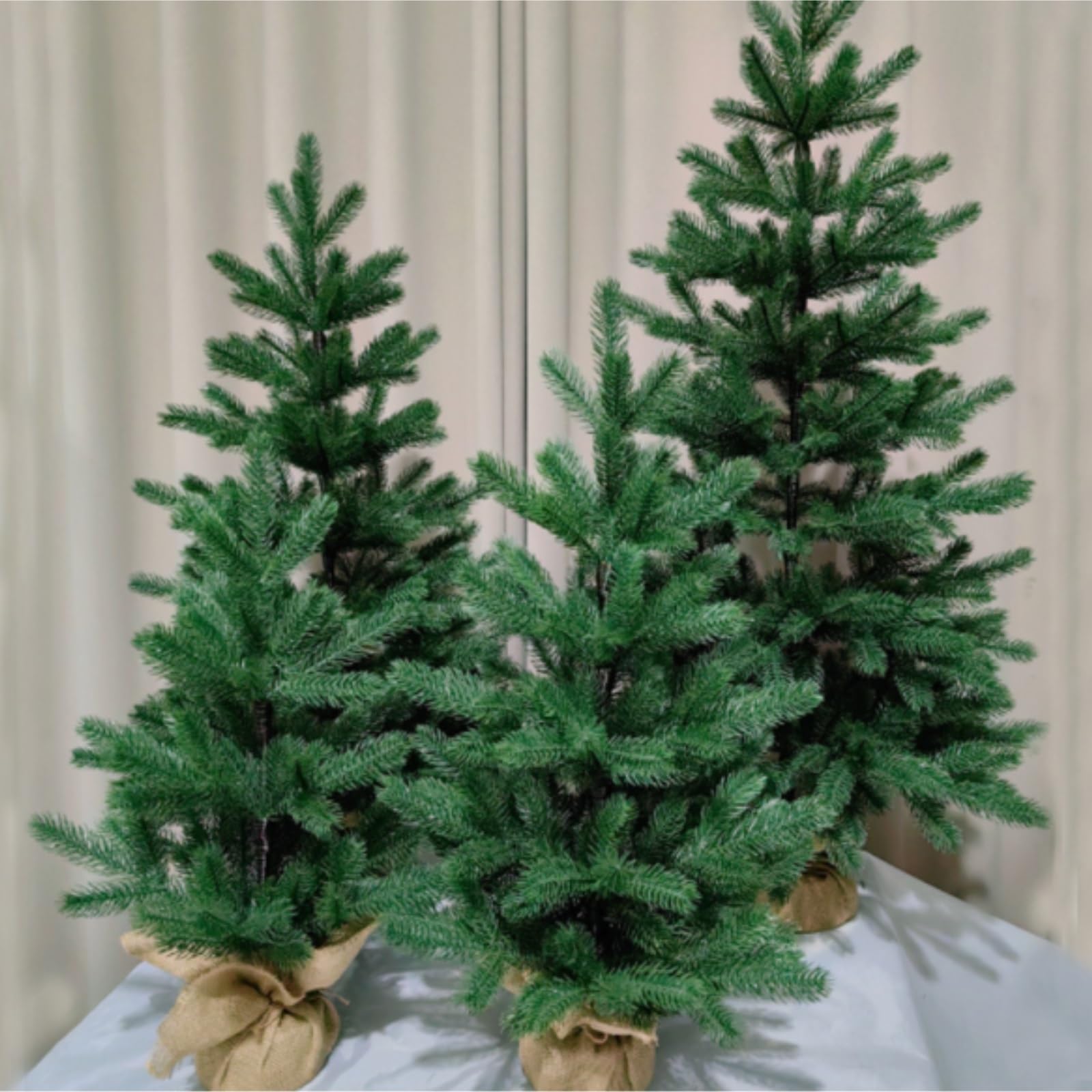 Sztuczna Choinka Sztuczna Choinka Sezonowa Dekoracja Wnętrz Z Dekoracyjną Podstawą Z Juty Dekoracja Na Boże Narodzenie(70cm)
