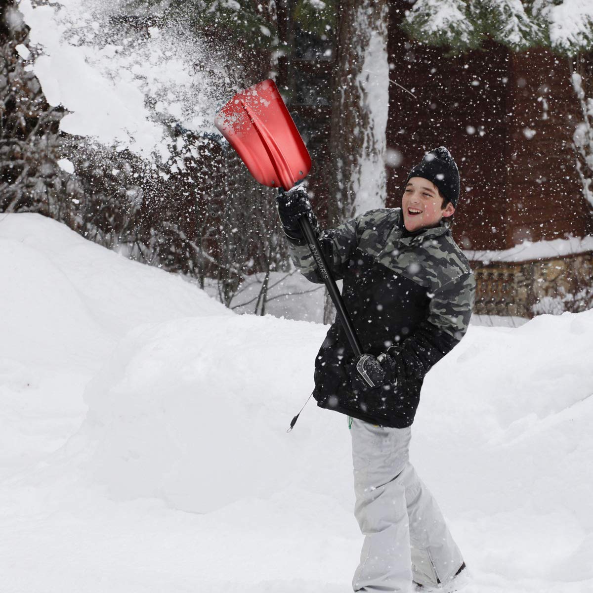 Navaris Pala da neve regolabile in alluminio 80cm - Vanga da giardino campeggio outdoor - Pala emergenza sopravvivenza auto con borsa - nero rosso