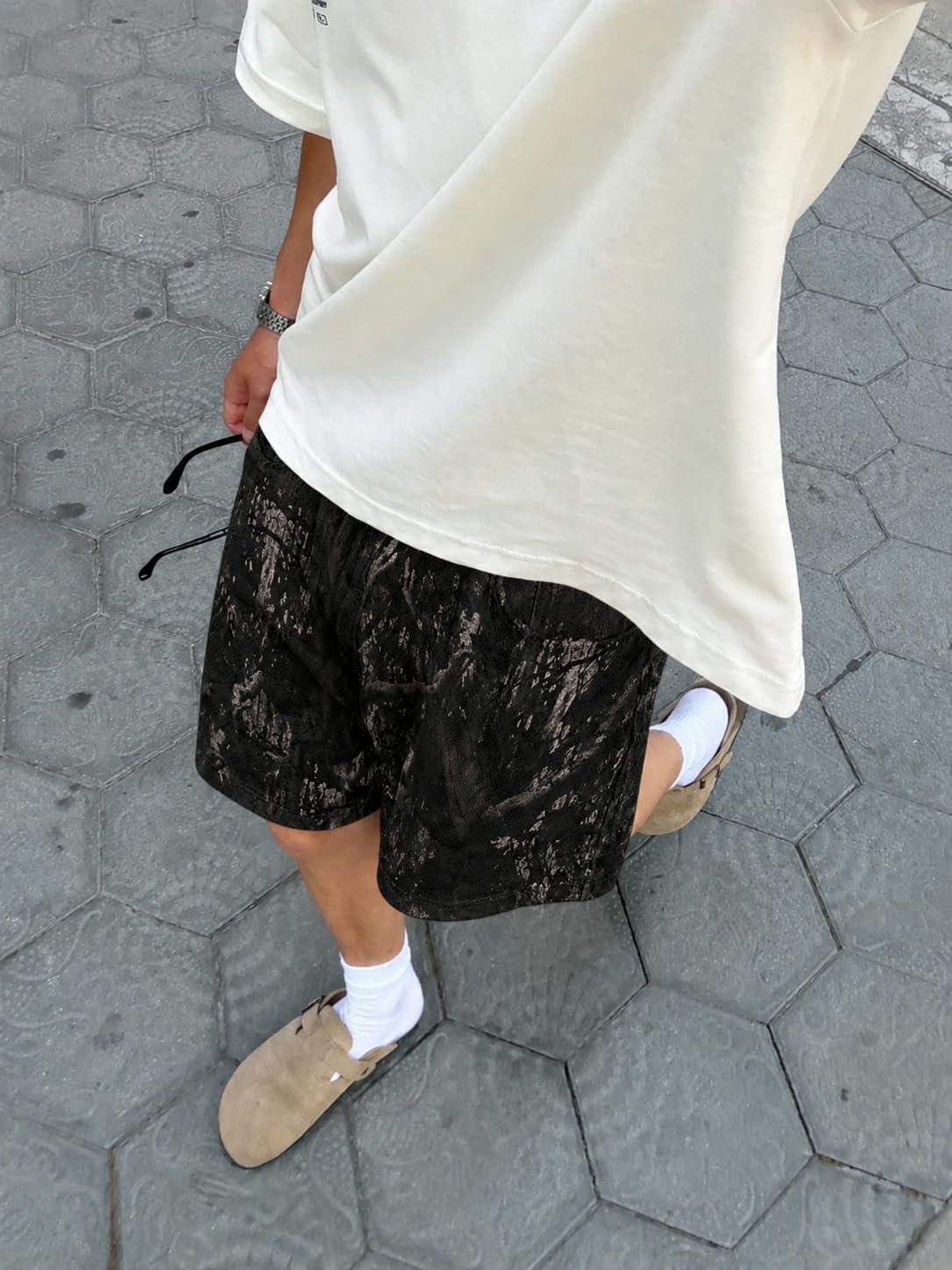 Lsweioad Mens Camo Shorts with Fashion Tree Graphic Print Quick-Dry Camo SweatShorts w/Pockets for Running Basketball