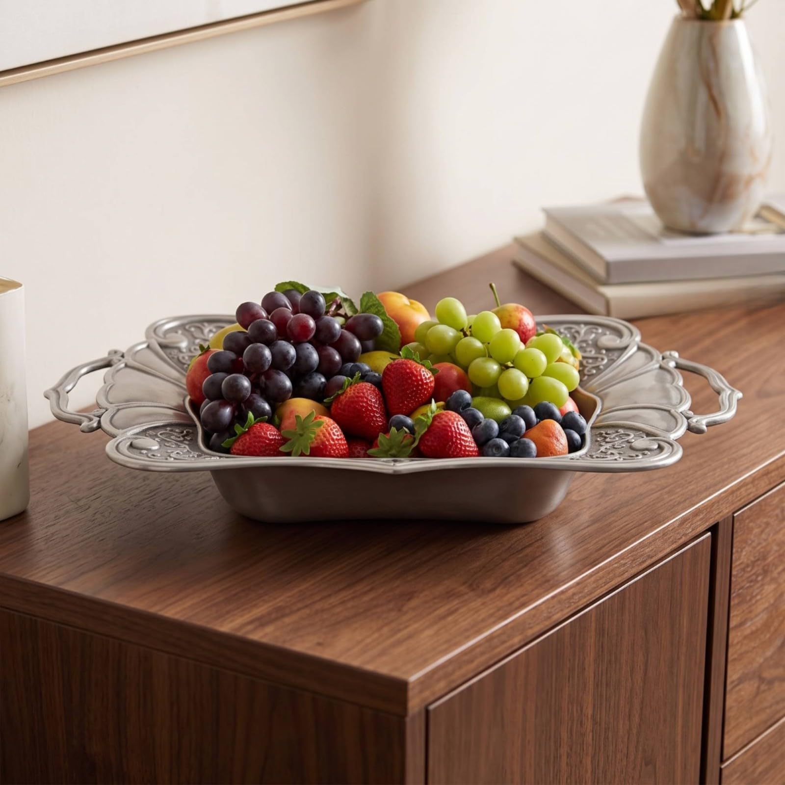 Gralara Bandeja Servir Multiusos Bordes Ondulados Altos, Diseño Floral Grabado, para Comedor, Salón
