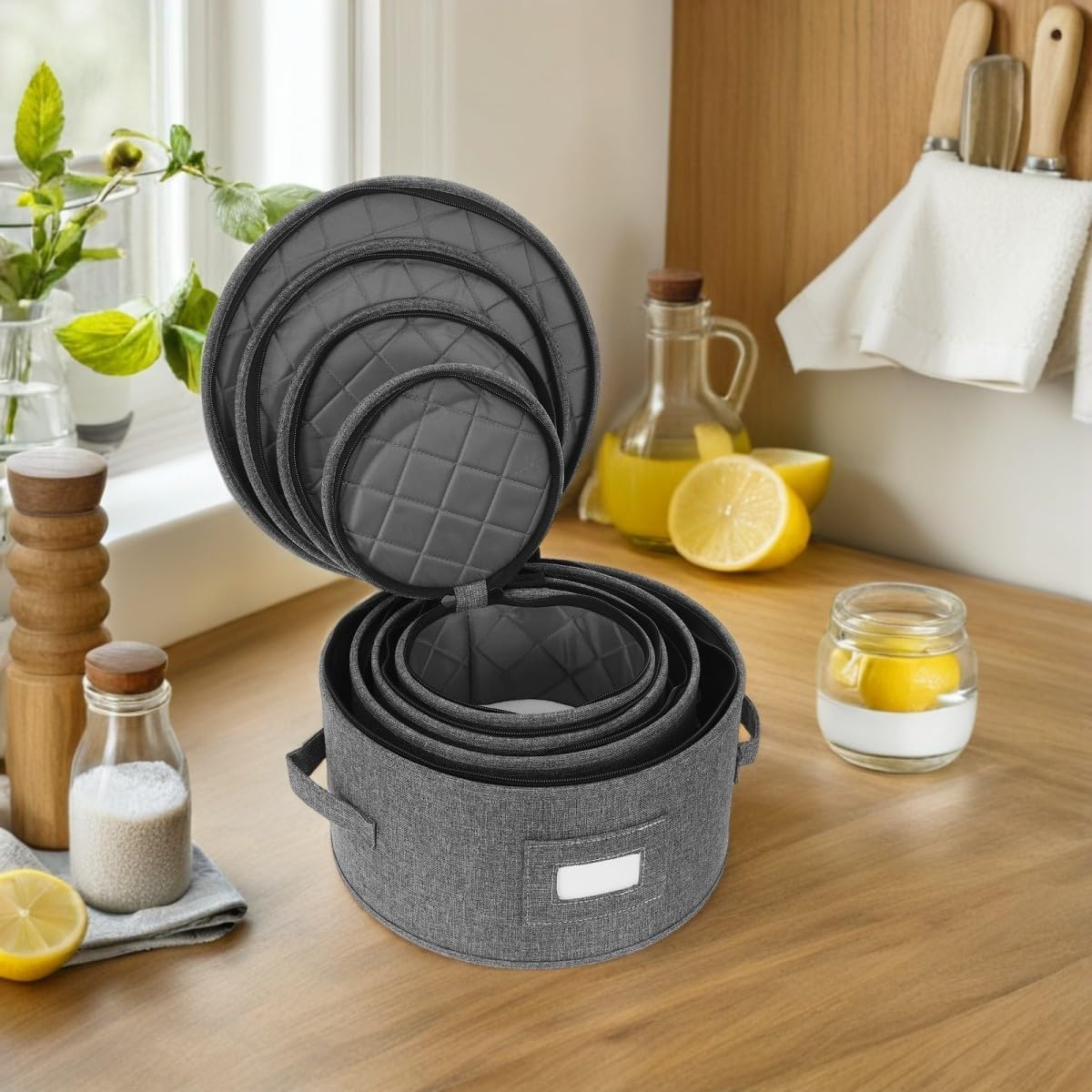4pcs Zippered Plate Storage Containers for Dinnerware Protection with Thick Felt Padding and Stackable Softsided Design, Compact Structure for Efficient Organization and Reducing