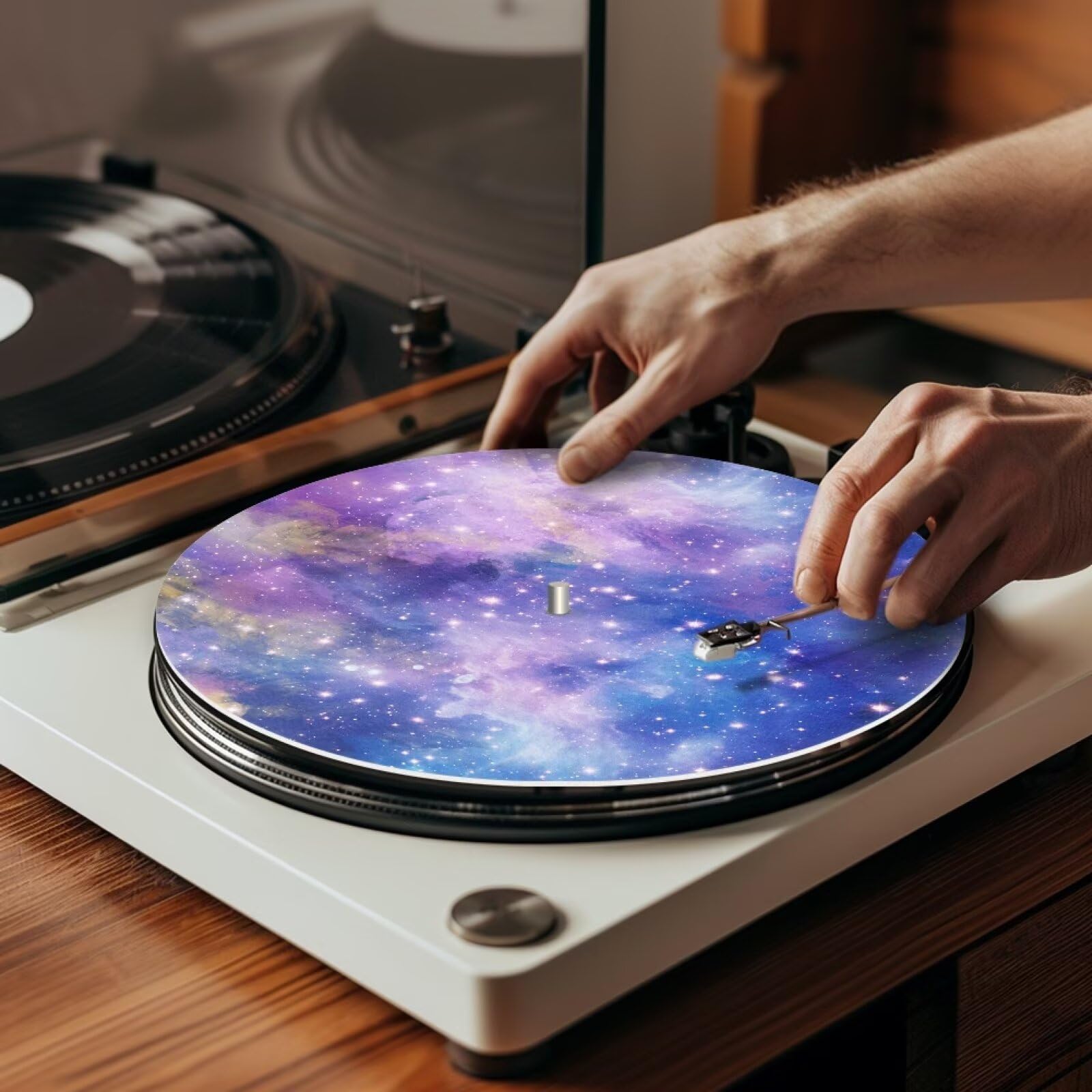 Uorisanigo Stars and Galaxy Turntable Slipmat 12 Inch Anti Vibration Vinyl Record Slip Mats for LP Record Player Turntable Vinyl Record Accessories