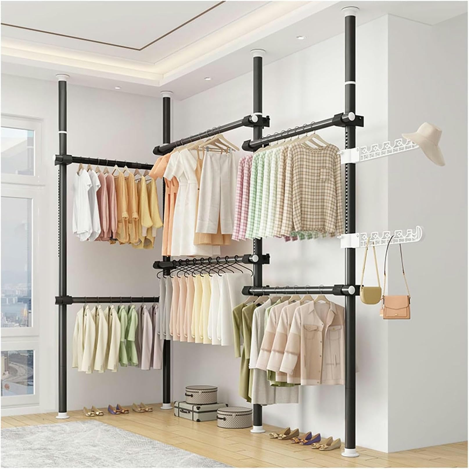 Poteau de tension d'angle réglable pour optimiser les petits espaces