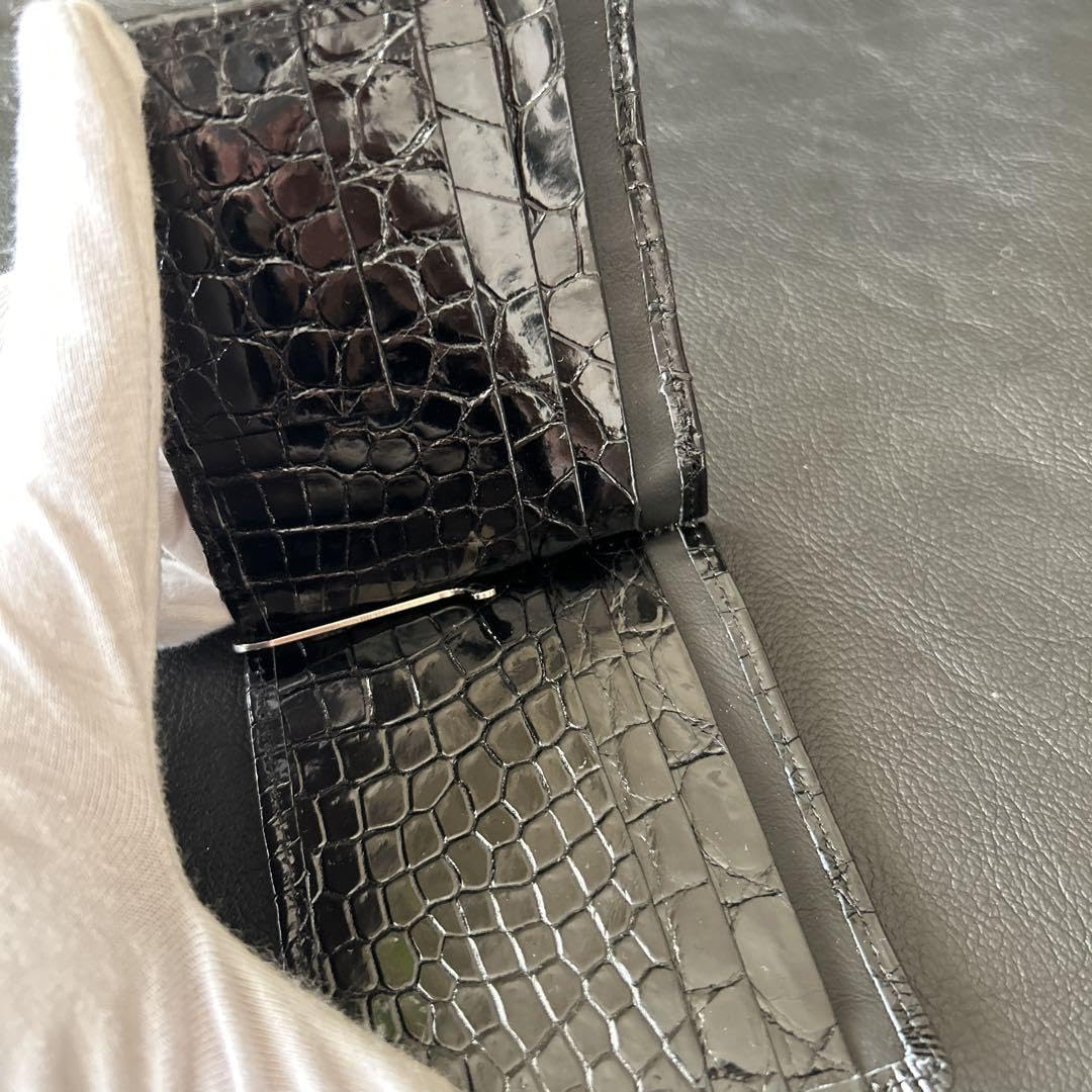 鰐革本革無双マネークリップ シャイニーブラックJRA認定証タグ