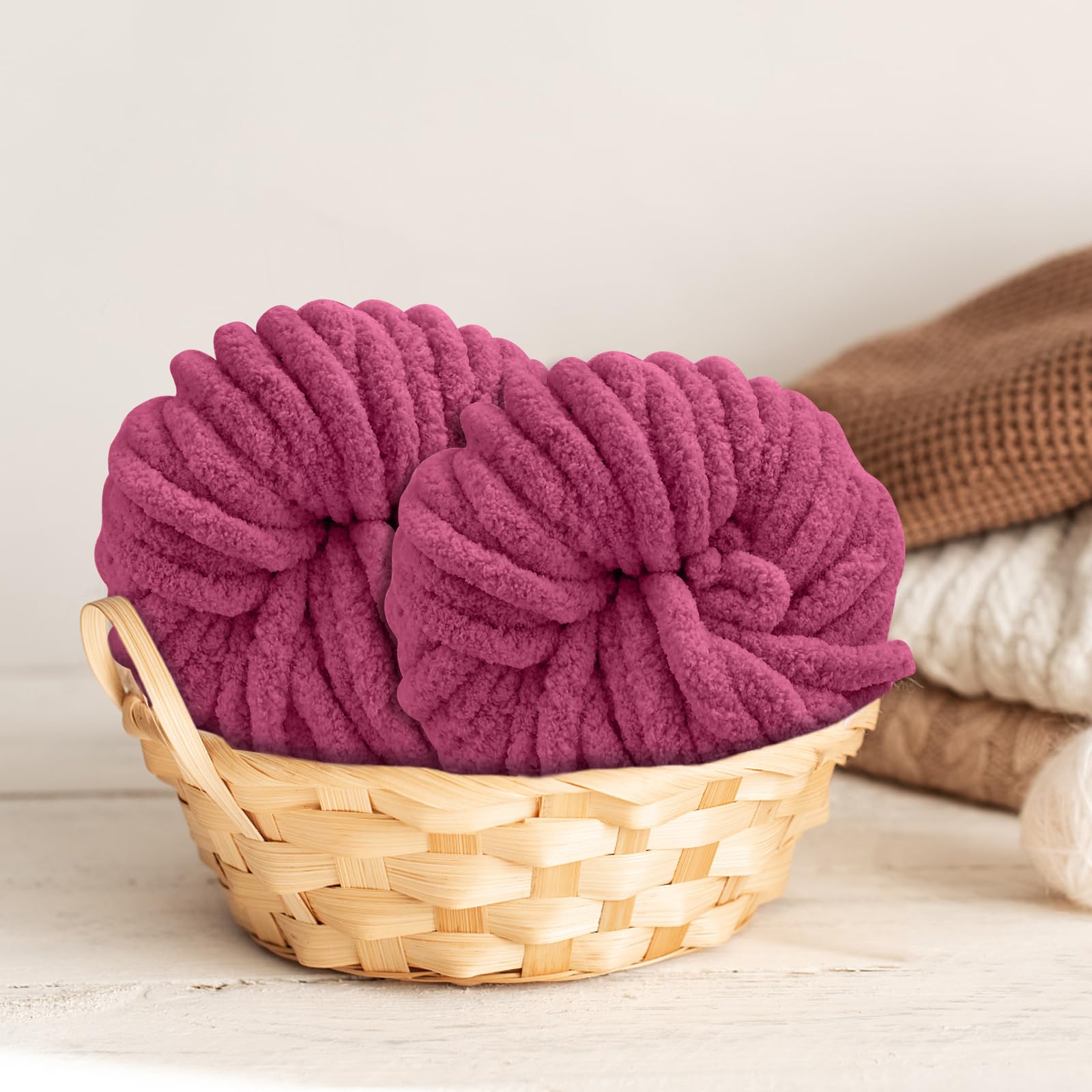 Chunky Wool Yarn 250g 2, Knitting Wool Yarn Coarse Yarn Knitting Yarn for Crochet, 2cm Soft Chunky Yarn for Yarn Projects Making Bags Hats Blankets Pillow Cushion Cat Bed (Red) - Image 3