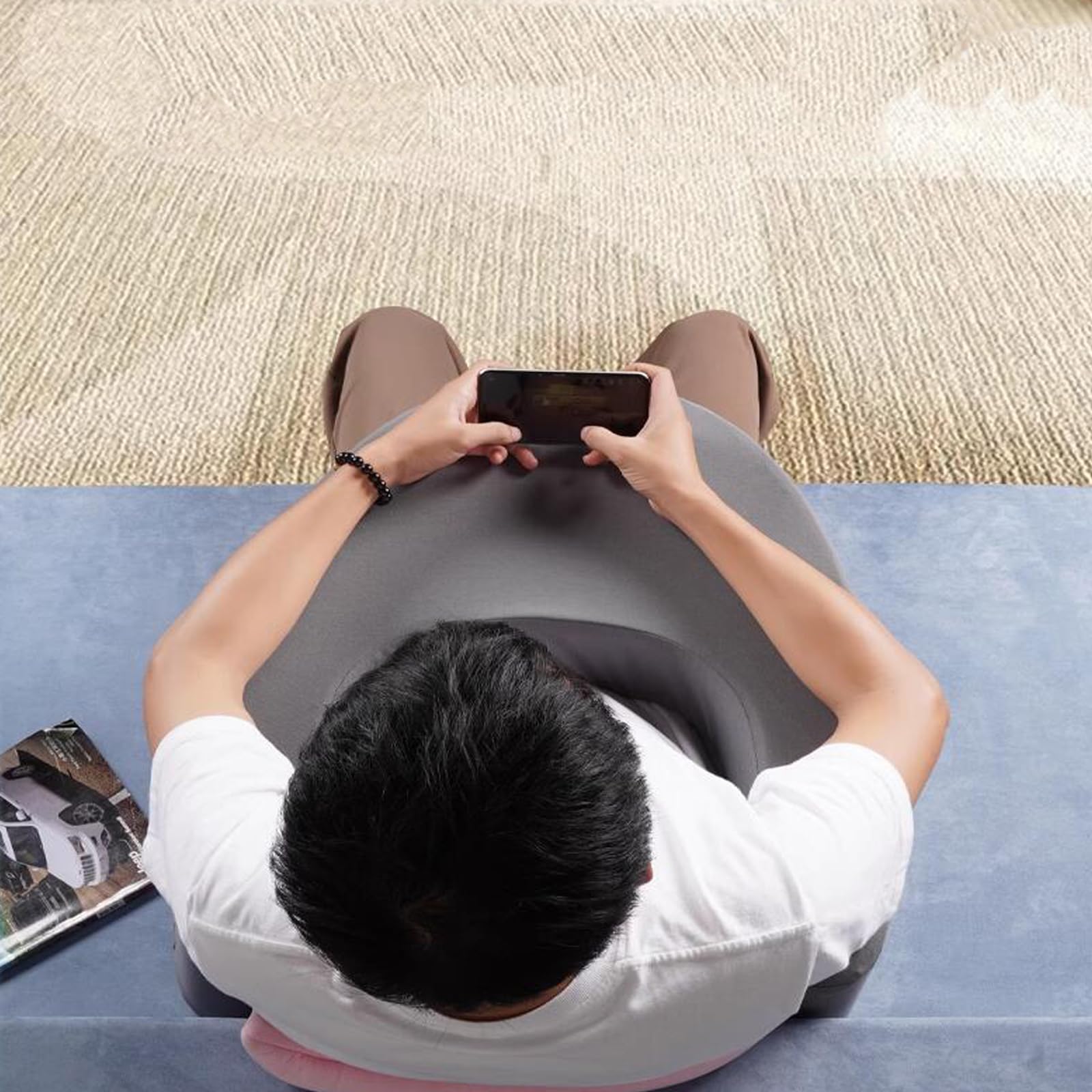 Cojin Lectura Cama - Espuma de Memoria Ergonómico Mesa Portatil Cama con Bolsillos Laterales, Tejido Antideslizante Mesa Ordenador Sofa para Bandeja Cama y Bandeja Sofa