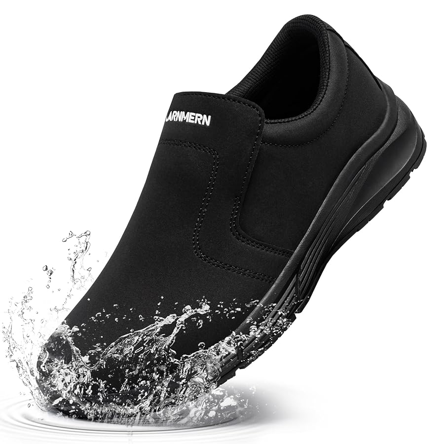 Professional non slip work shoes with detailed sole design