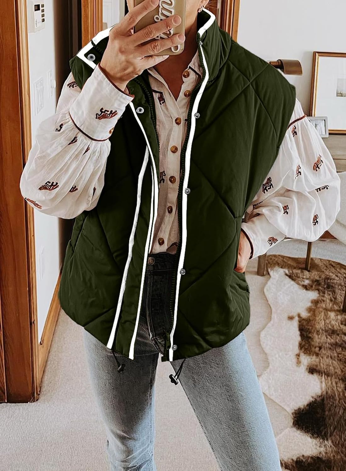 SHEWIN Puffer Vest Causal Sleeveless Quilted Jackets Zip Up Outerwear Vests Womens Fall Fashion 2024 - Image 2