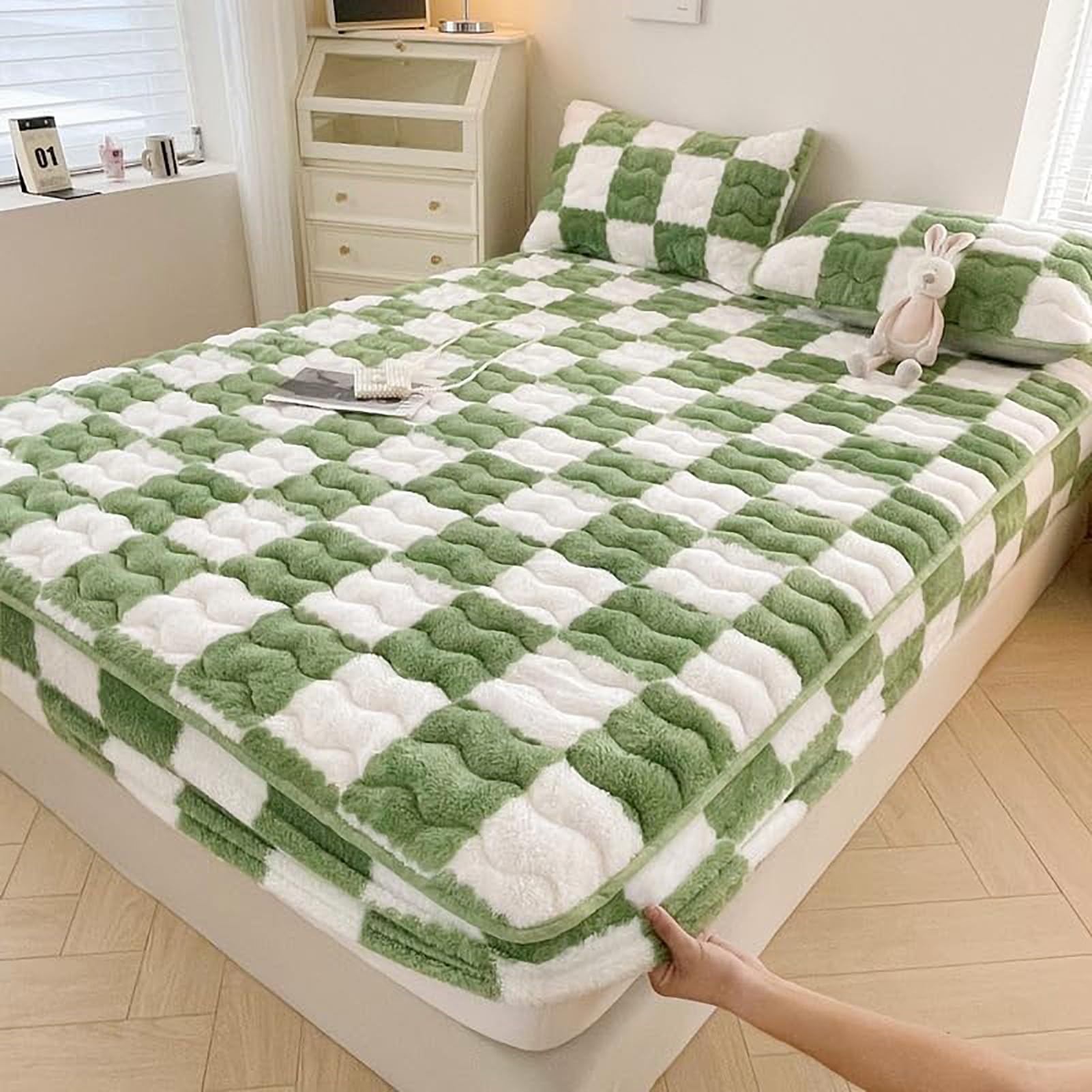 Milk Velvet Checkered Mattress Cover, Flannel Fitted Sheet,Ultra Soft Fluffy Non-Slip Protective Cover for Bed Mattress with Extra Deep Pocket,E,Queen: 150x200cm