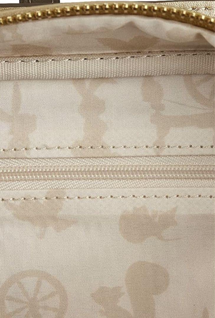 Amazon.co.jp: Loungefly オーロラ姫 リュックサック バックパック