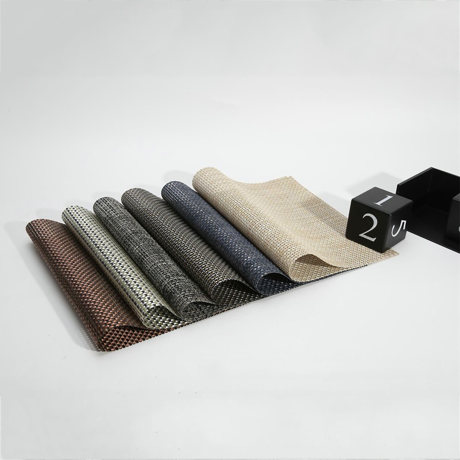 Mantel Individual Pack 10, 45 x 30 CM Negro Oro 70% PVC+30% Pet Manteles Individual, Color Sólido con Rectángulo