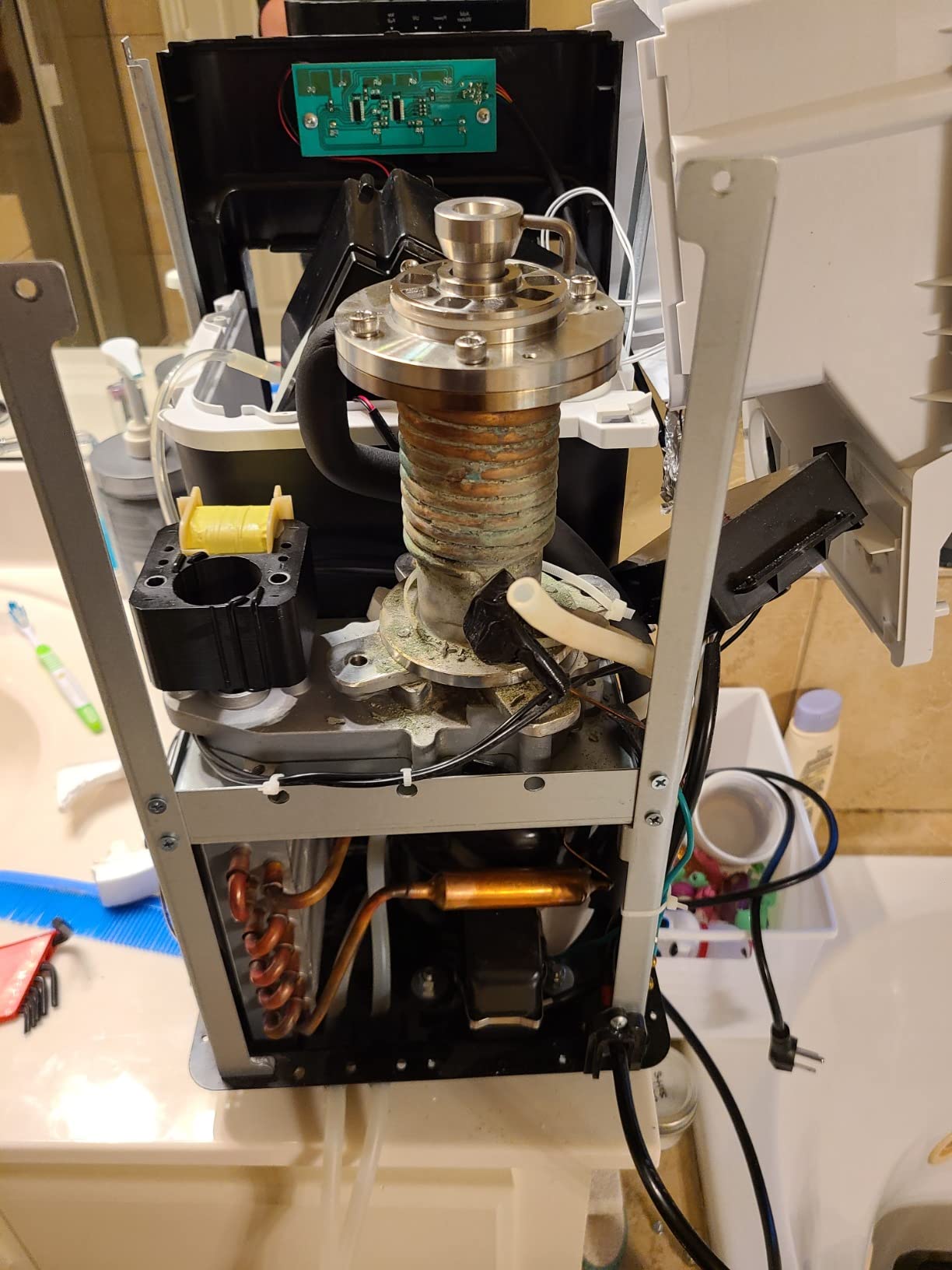 Frigidaire Ice Maker Efic235 Manual