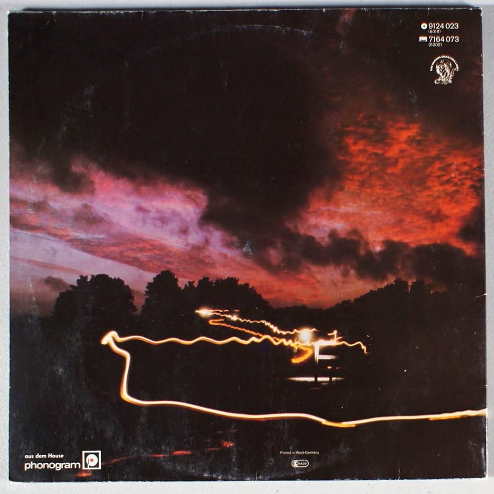 米LP Genesis ... And Then There Were Three... R1188284 Atlantic, Charisma,  /00260 And then there were three..: Amazon.ca: Music