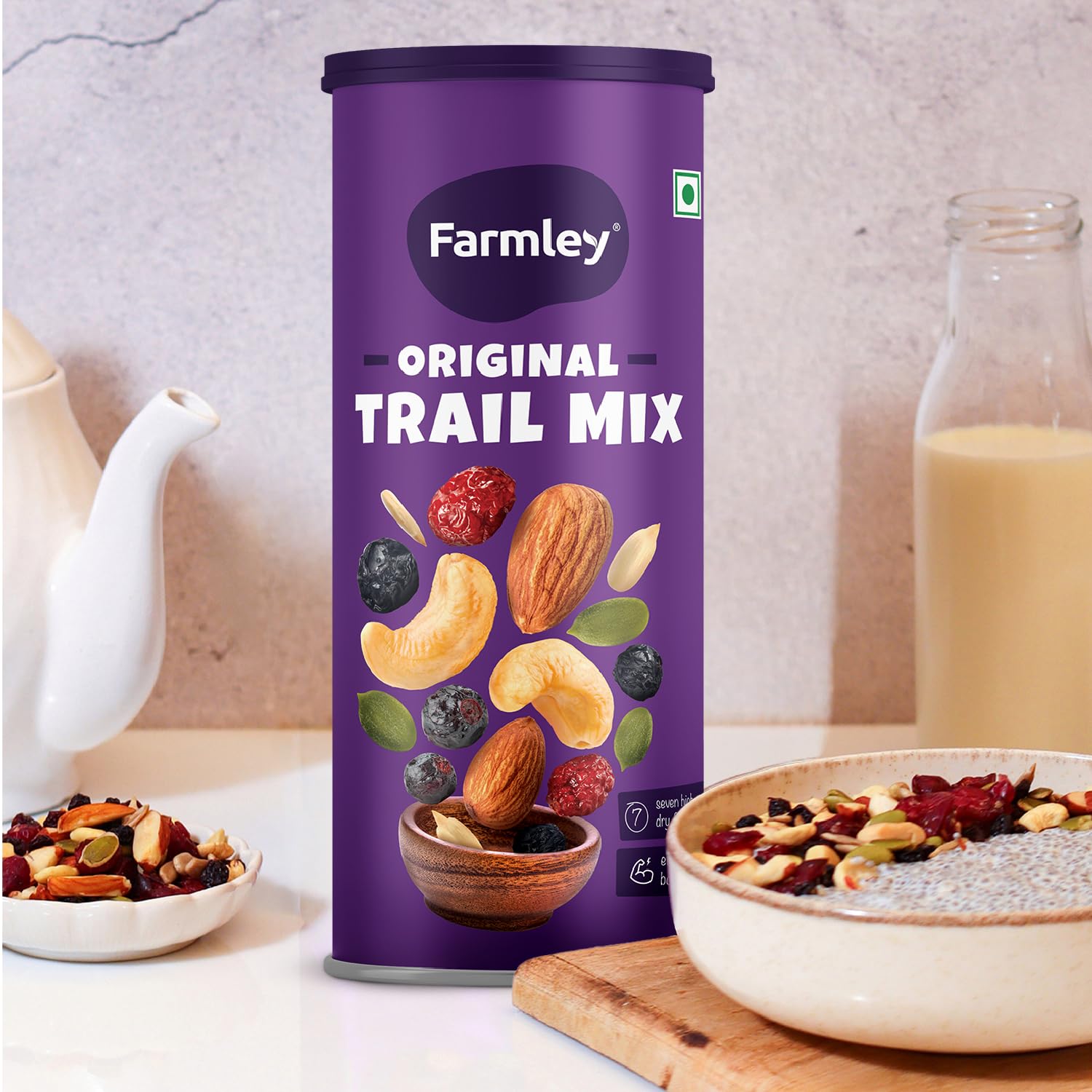 Farmley Trail Mix | 7 Superfood in 1 Mixes | Dry Fruits Contains Almonds, Cashews, Blueberries, Blackcurrant, Pumpkin & Sunflower Seeds 325g (Pack of 1) 2