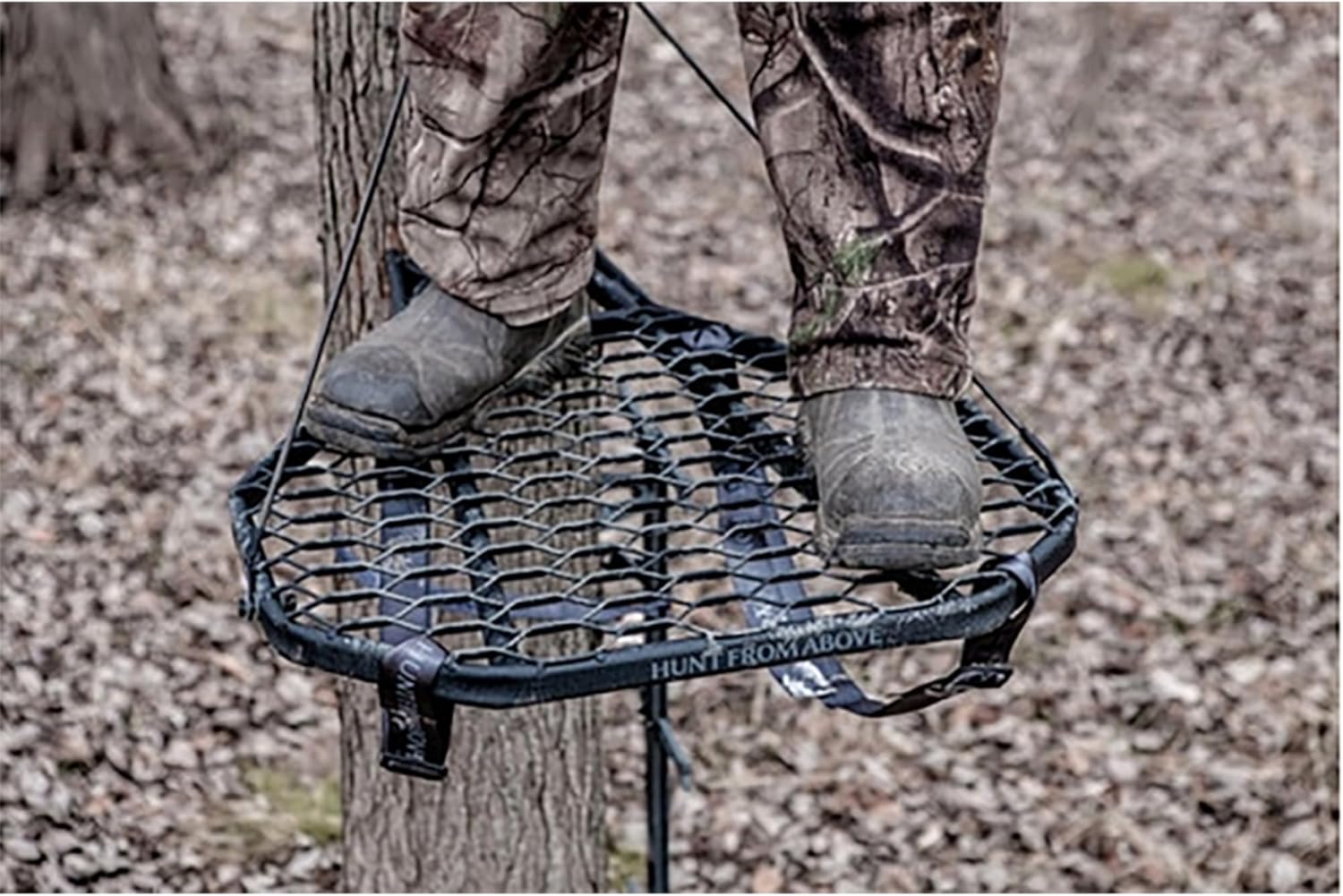 Hawk Ranger Traction Mud Camo 3 Pack Climbing Sticks with Durable Steel Hang On Hunting Treestand and Full Body Safety Harness