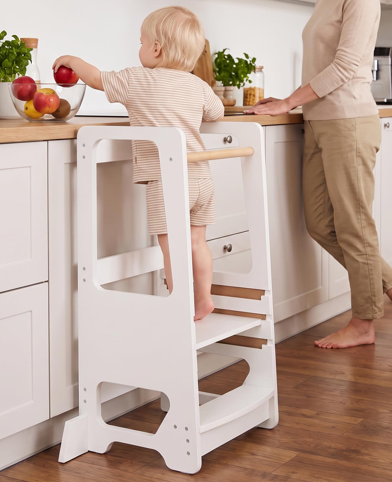 Lernturm ab 1 Jahr Höhenverstellbar, 3‑Fach höhenverstellbar Montessori Learning Tower, Massivholz Küchenhelfer mit Kippschutz, bis 50kg belastbar für Küche Bad Kinderzimmer (Weiß)