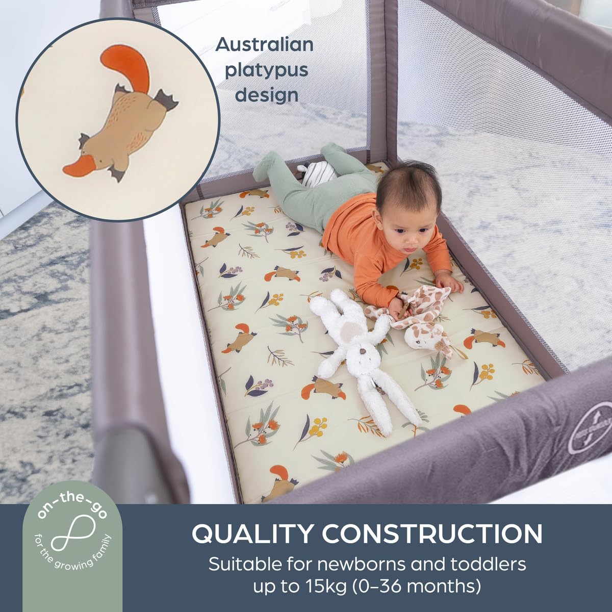 Dreambaby Quest - Lettino da viaggio full size, leggero, dalla nascita a 15 kg, facile da piegare e compatto, borsa da viaggio, 120 cm x 60 cm, materasso imbottito spesso, grigio talpa