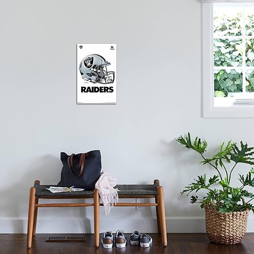 Miniatura 7 de Trends International NFL Las Vegas Raiders - Póster de pared con casco antigoteo en el número 20, 22.37 x 34.00 pulgadas, lienzo estirado