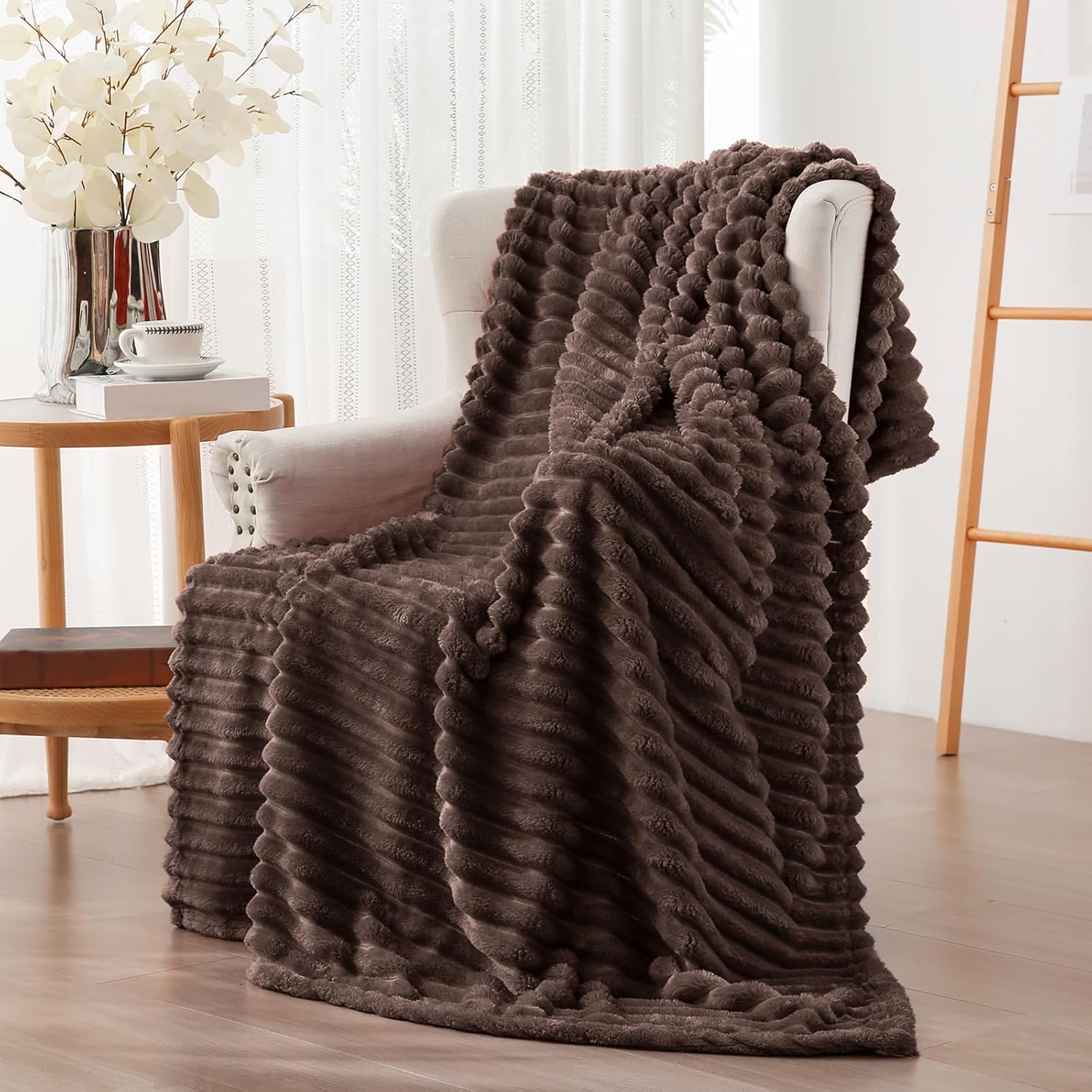 Vessia Flannel Fleece Throw Blanket for Couch,Sofa,Bed, 300GSM Striped Brown Throw Blanket for Adults and Kids, Super Soft Warm Cozy Lightweight Home Decor for All-Season(50x70inch) - Image 3
