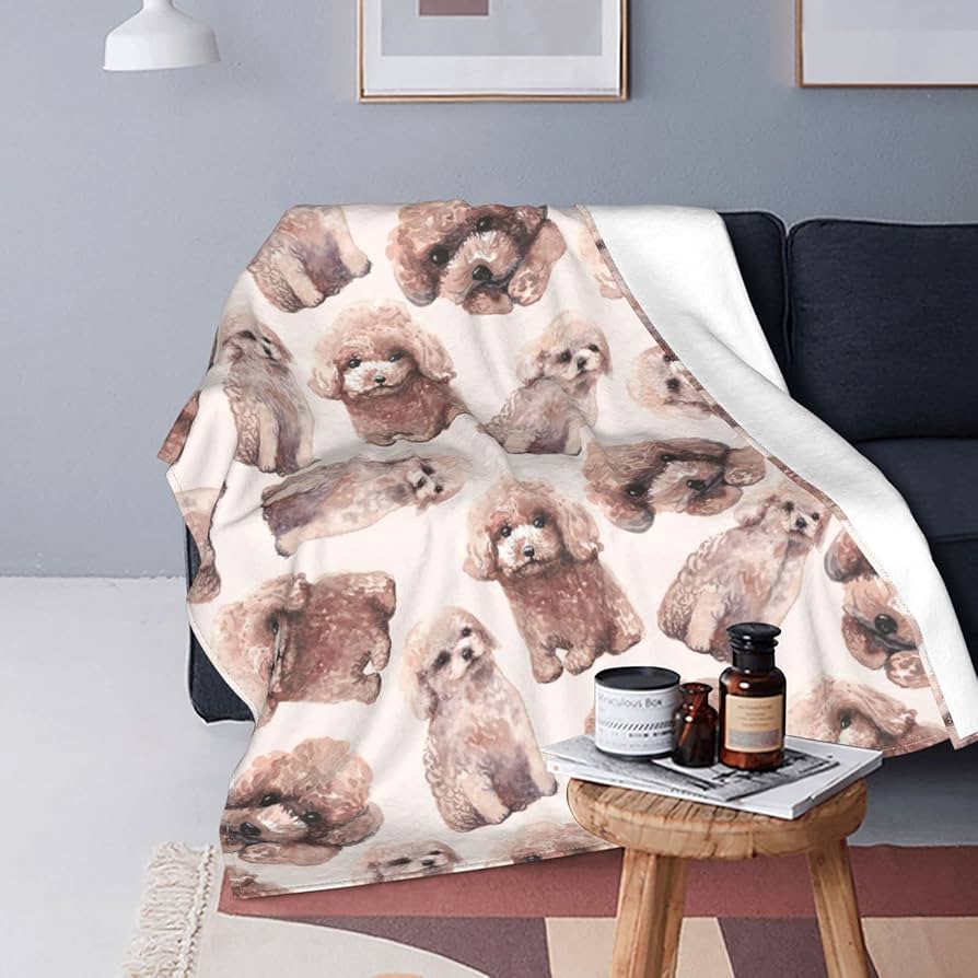 Amazon｜ふわふわのトイ・プードル 毛布 ブランケット 掛け