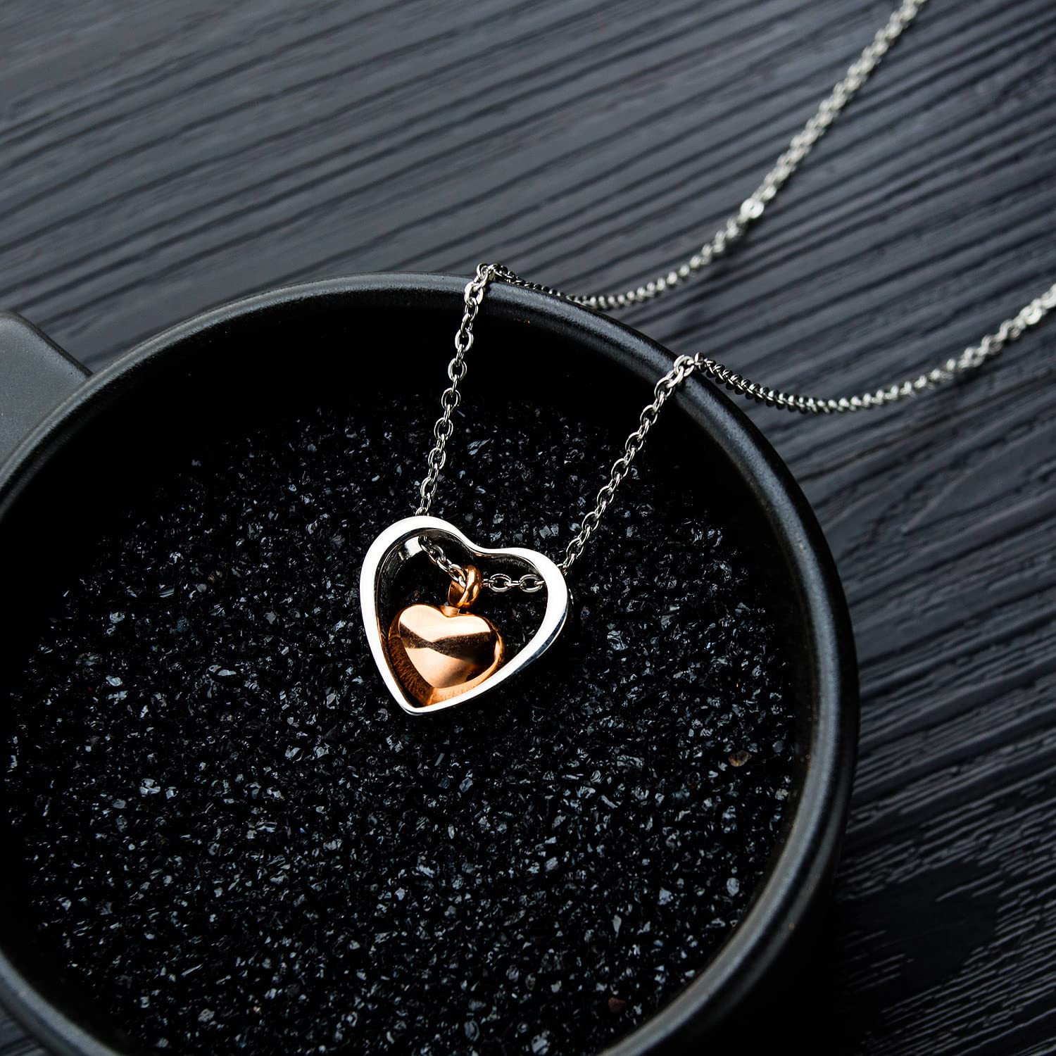 Collier Pendentif Urne Homme Femme Colliers Urnes pour Cendres Urne Chaine Colier Acier Bar Urne Collier Urne de Crémation Pendentif pour Memorial Souvenirs de Bijoux Pendentif Urne pour Cendres