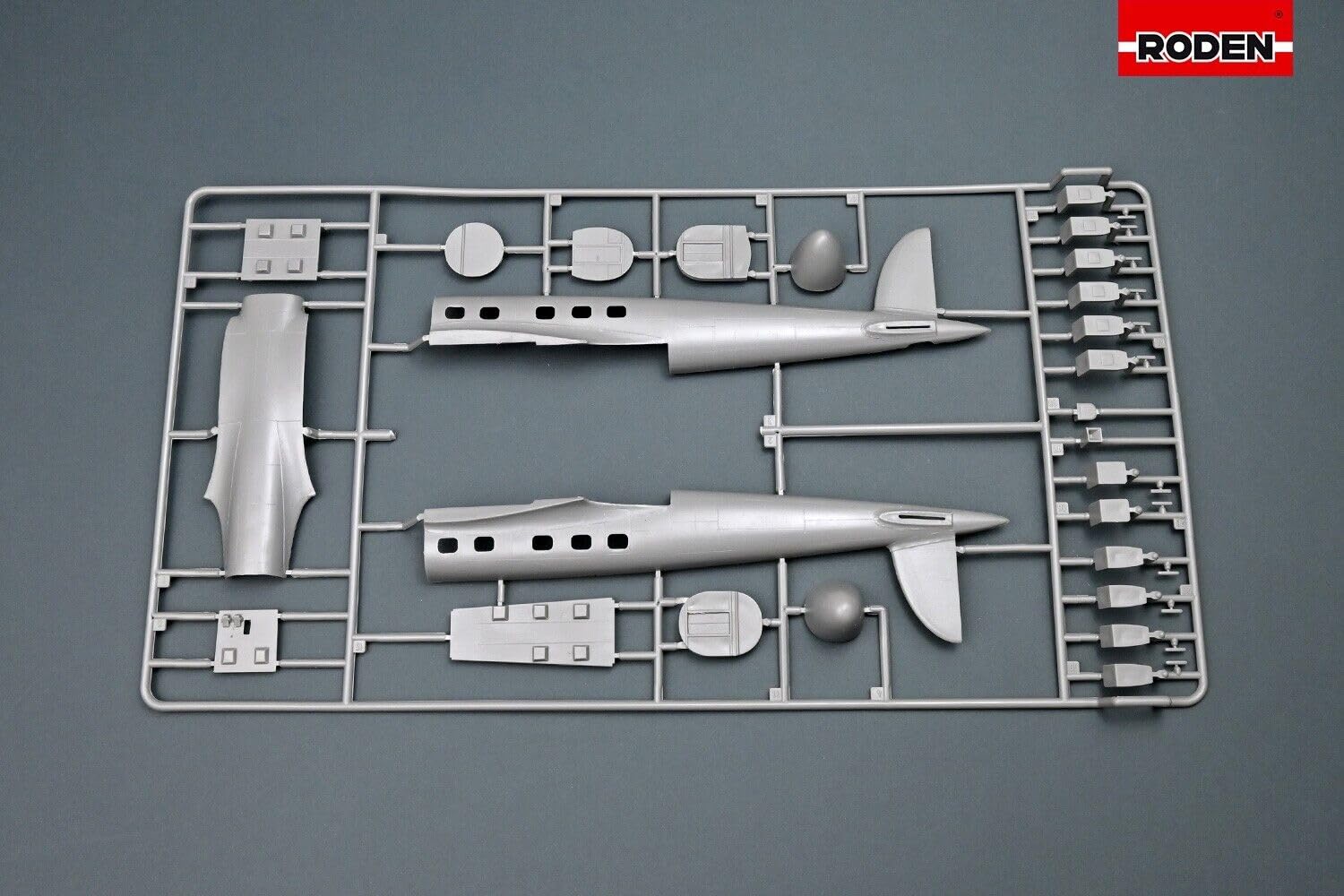 【中古】 ローデン 1/72 ハインケル111C ルフトハンザ 70001 プラモデル Amazon | ローデン 1/72 ハインケル111C ルフトハンザ 70001
