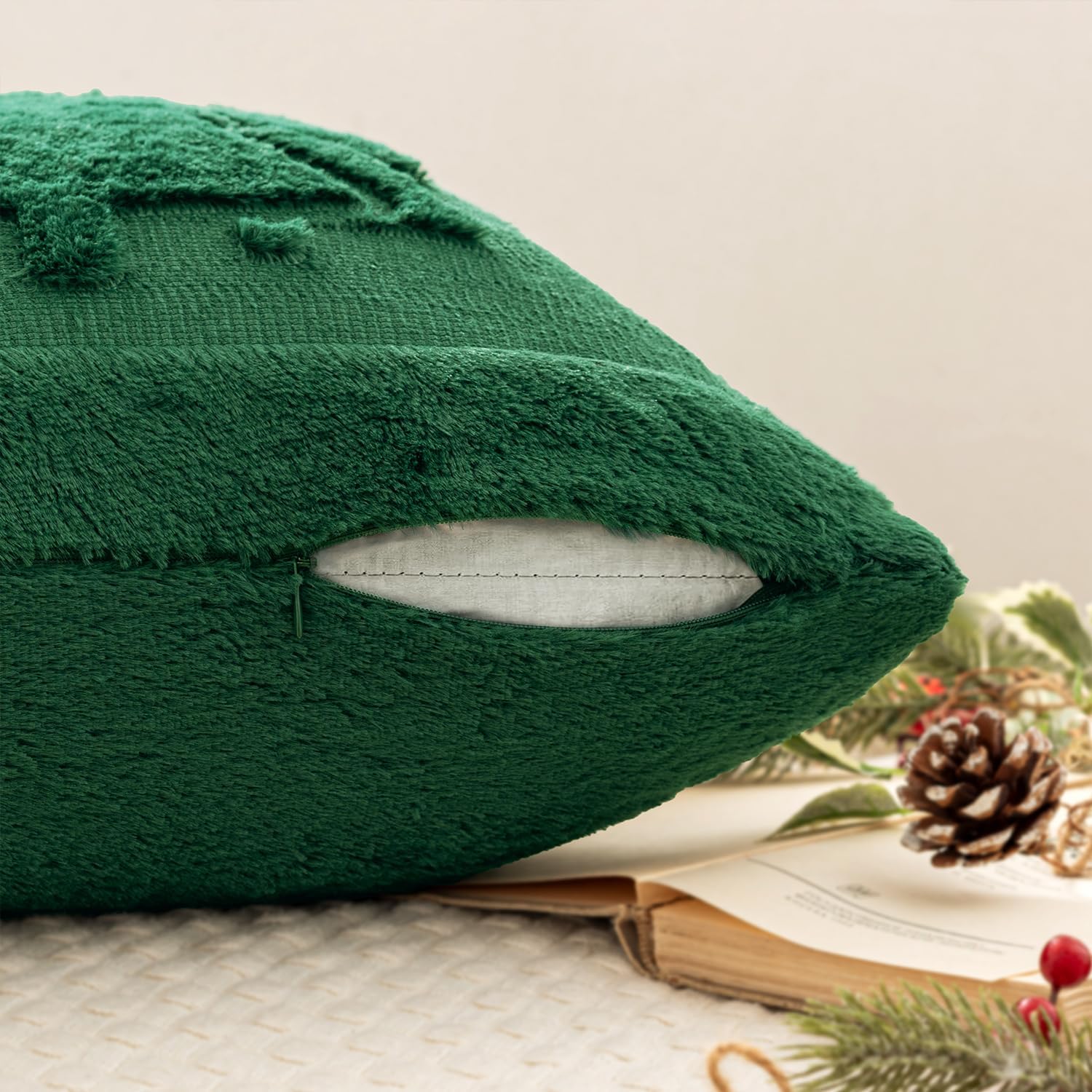 MIULEE Christmas Trees Pillow Covers Set of 2 Decorative Soft Throw Pillows Plush Faux Fur Wool Embroidered Couch Cushion for Holiday Winter Home Decor Chair Sofa Bedroom Living Room,Green 20x20inch
