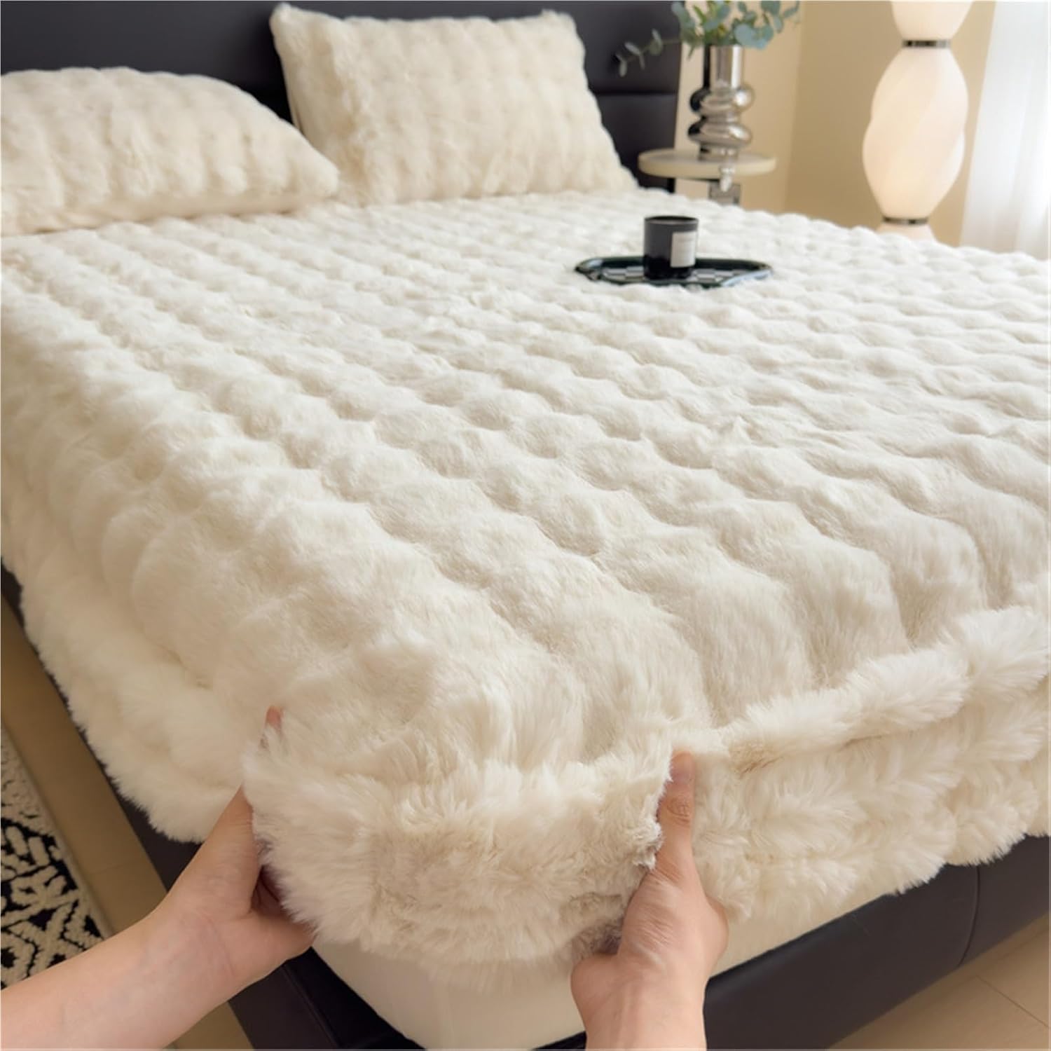 Plush Shaggy Fitted Sheet Full Size Soft Thick Fuzzy Faux Rabbit Fur Bedding Mattress Cover - Warm Fleece Fluffy Decorative Bed Non-Slip Protector for Winter