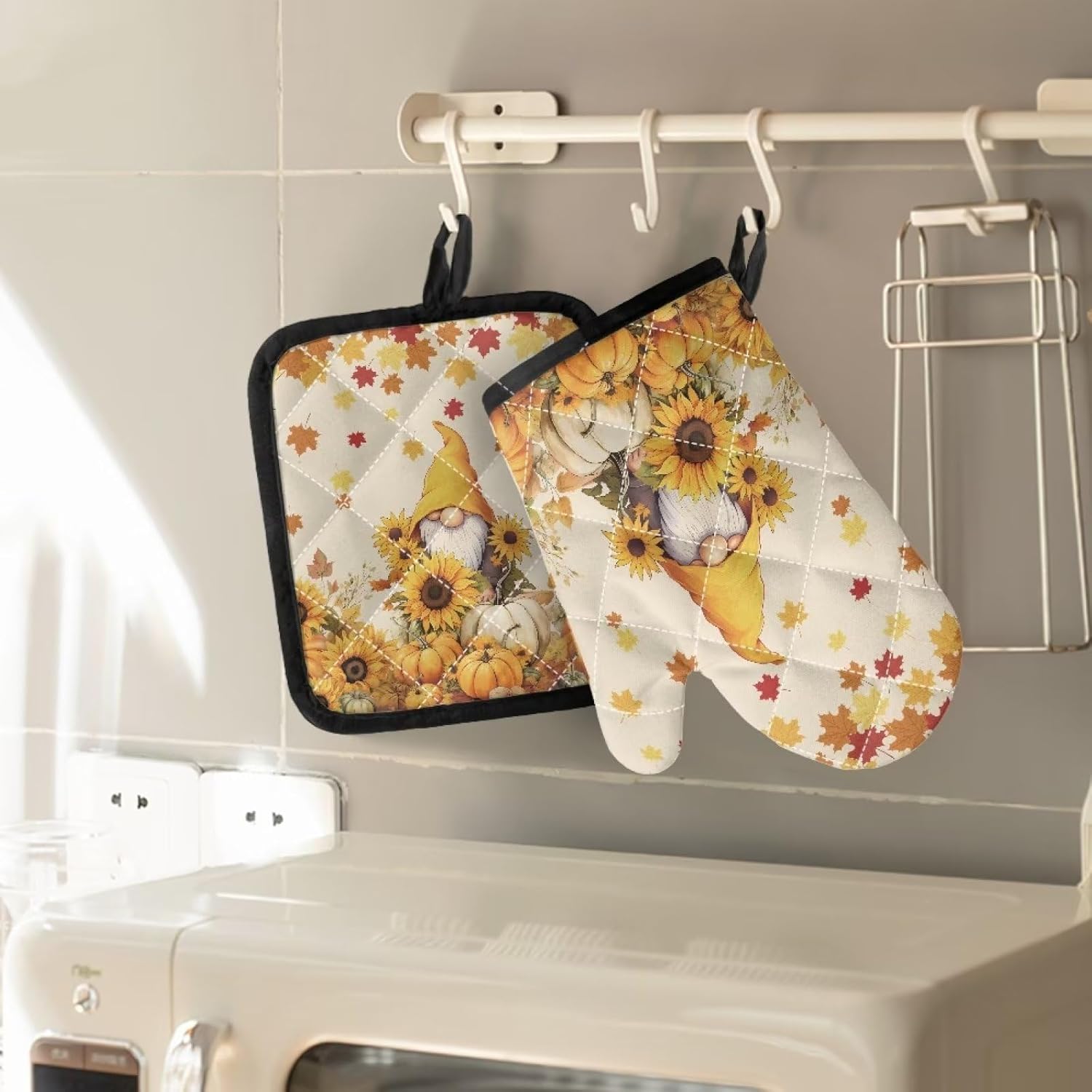 UNICEU Oven Mitts and Pot Holders Set of 4, Sunflower Gnome Print Oven Mitts and Heat Insulation Pad Non Slip Oven Gloves for Cooking Baking Grilling - Image 3