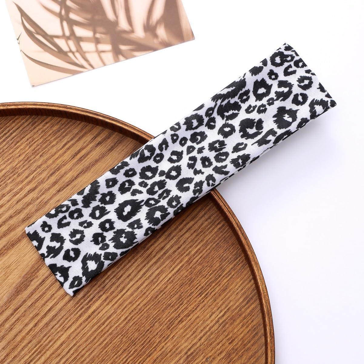 1pcs Leopard Print Sexy Women's Anti Slip Wide Suitable for Yoga, Running, and Soft, Elastic, Moisture Wicking Hair Accessory for Sports and Daily wear