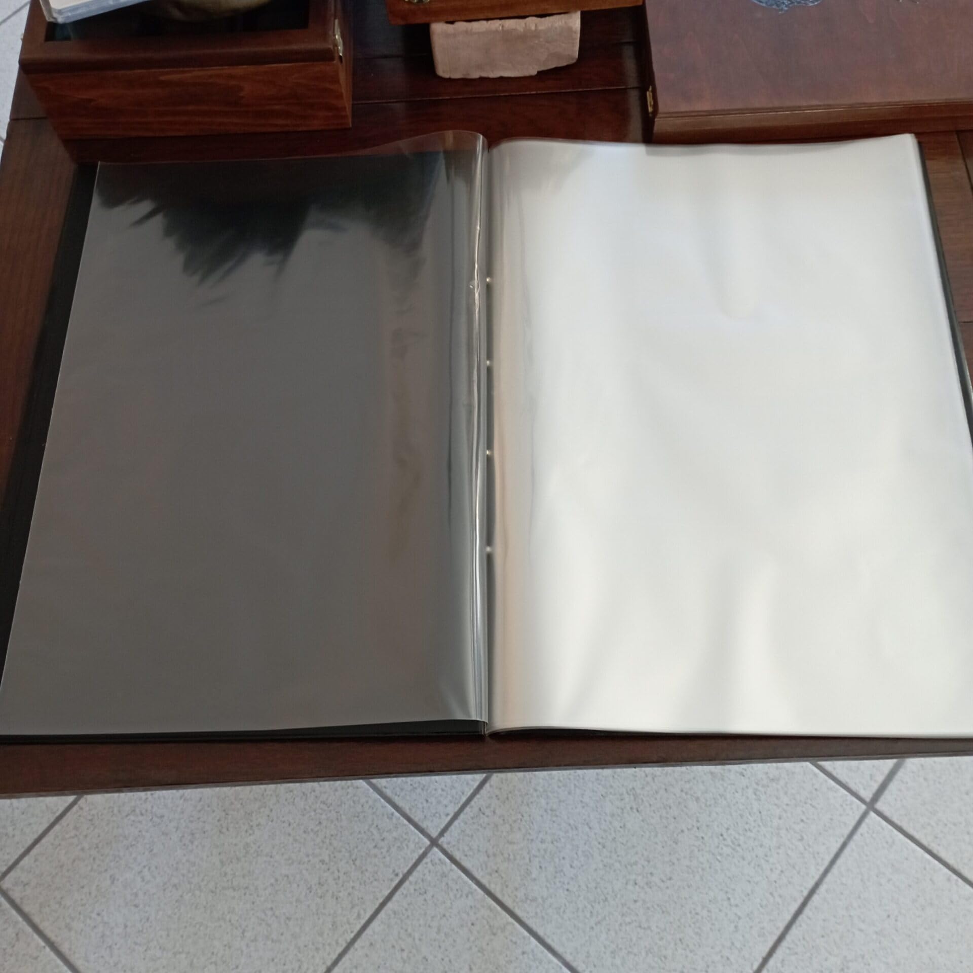 Classeur pour documents anciens et affiches 35x50 cm – 20 pochettes en polypropylène, couverture rigide PVC, fabrication artisanale italienne