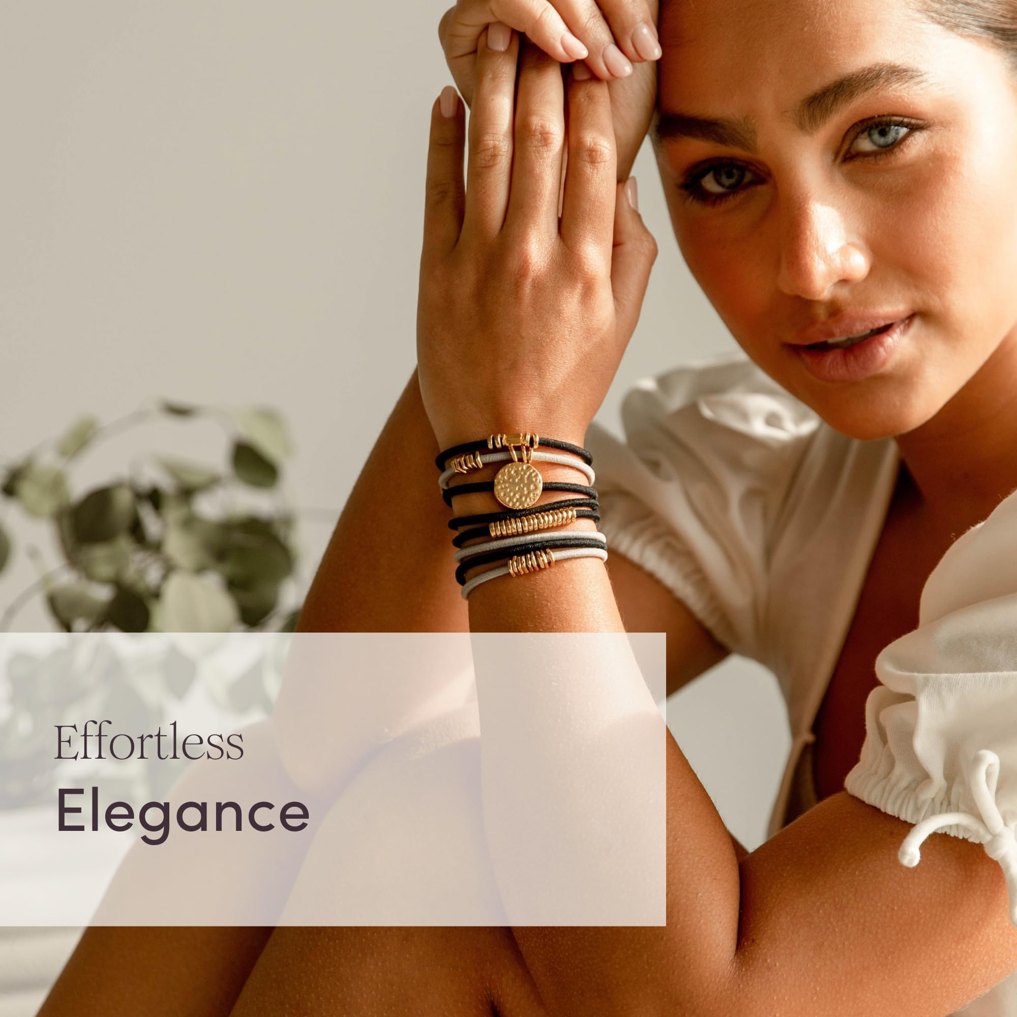 By Lilla Juego de 3 gomas elásticas para el pelo con forma de disco, brazaletes, accesorios para el cabello para mujer, lazos para el pelo sin arrugas y pulseras para mujer, color plateado