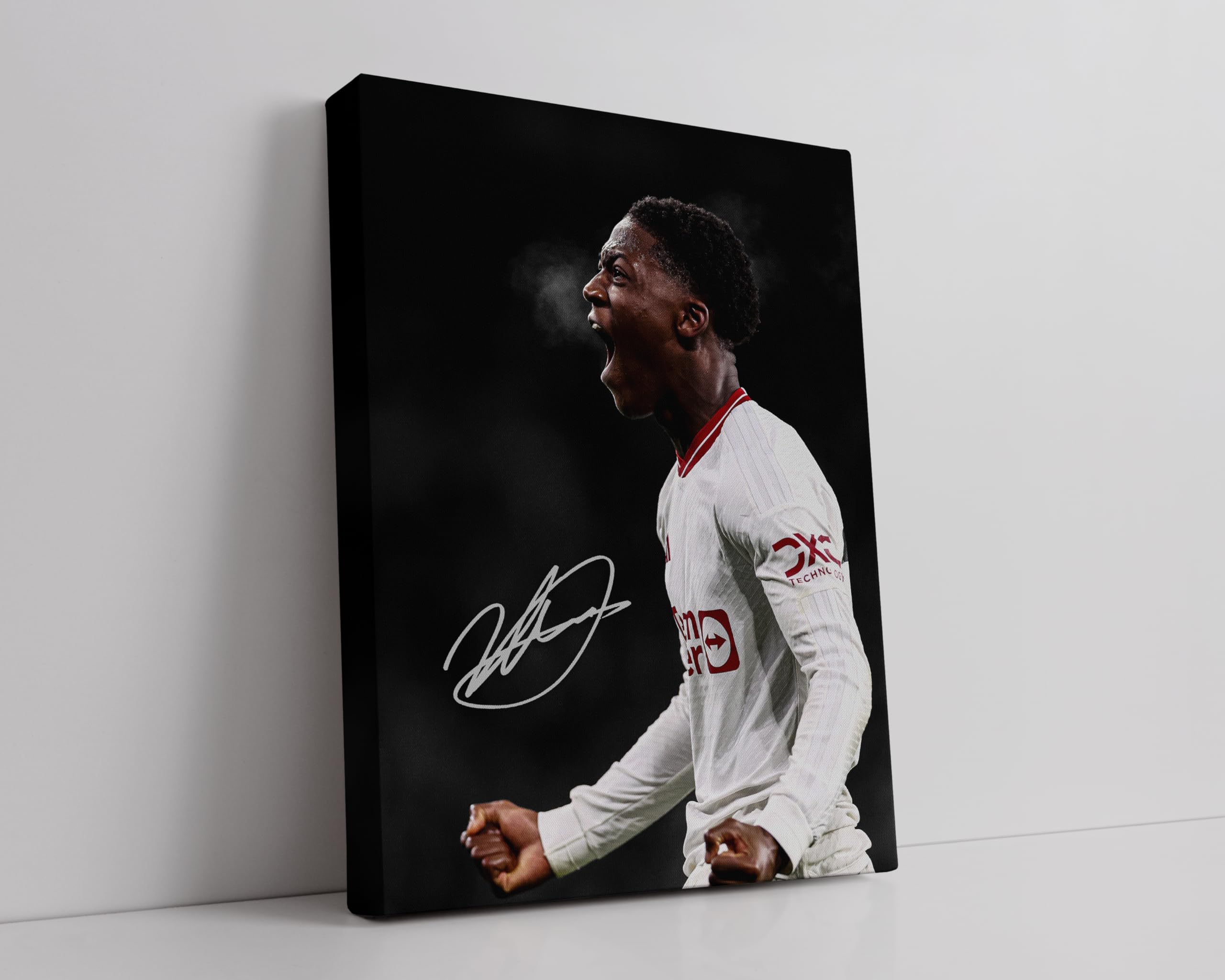 HWC Trading Kobbie Mainoo 16 x 12 inch Streched Canvas Print Signed Autograph for Football Fans and Supporters - Image 5