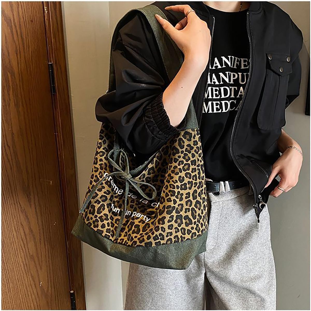 NCDUANSAN Advanced retro women's leopard print handbag, commuting shoulder bag, double-sided bag, versatile and fashionable - Image 3