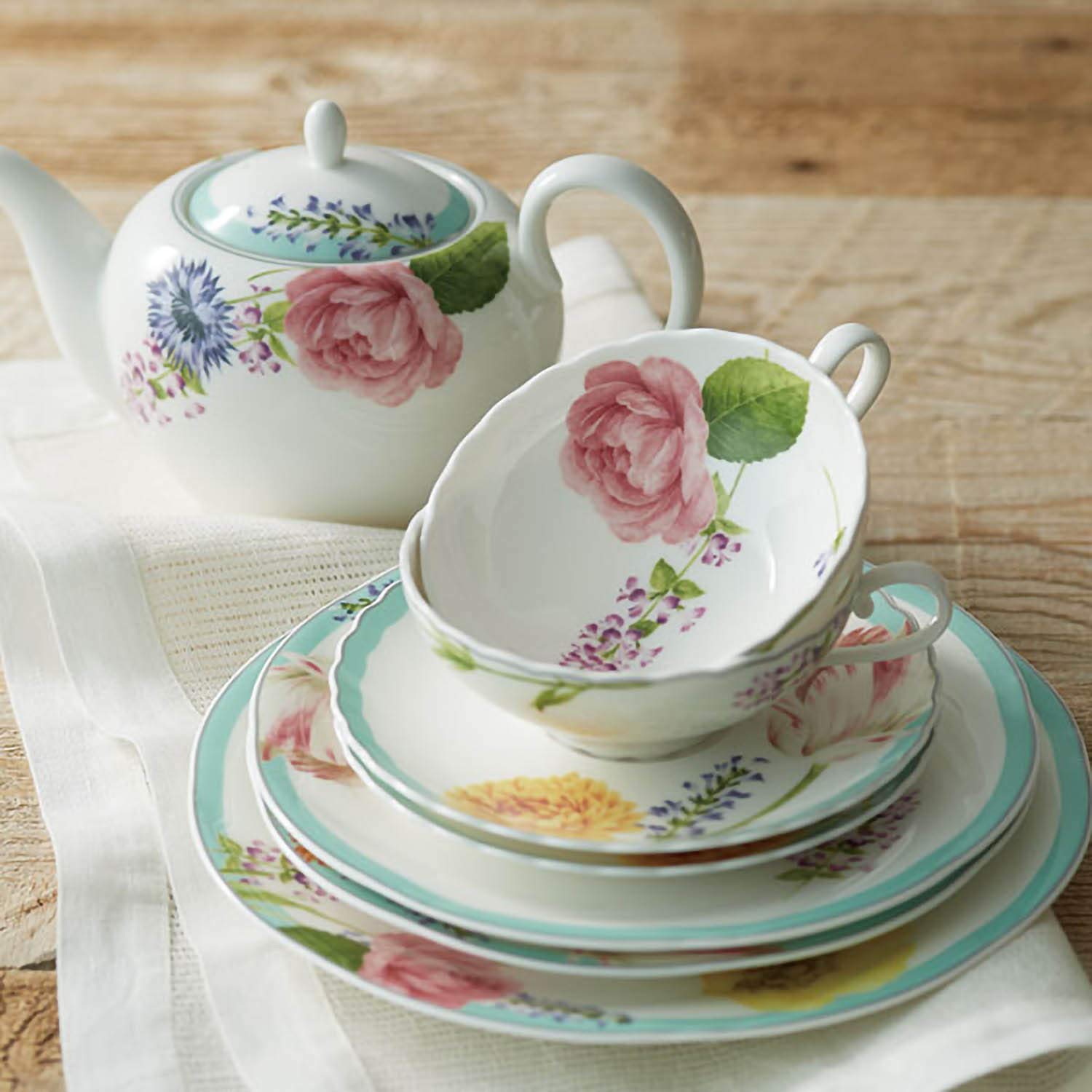 Amazon｜Noritake ノリタケ ティー カップ ＆ ソーサー 180cc ココ 