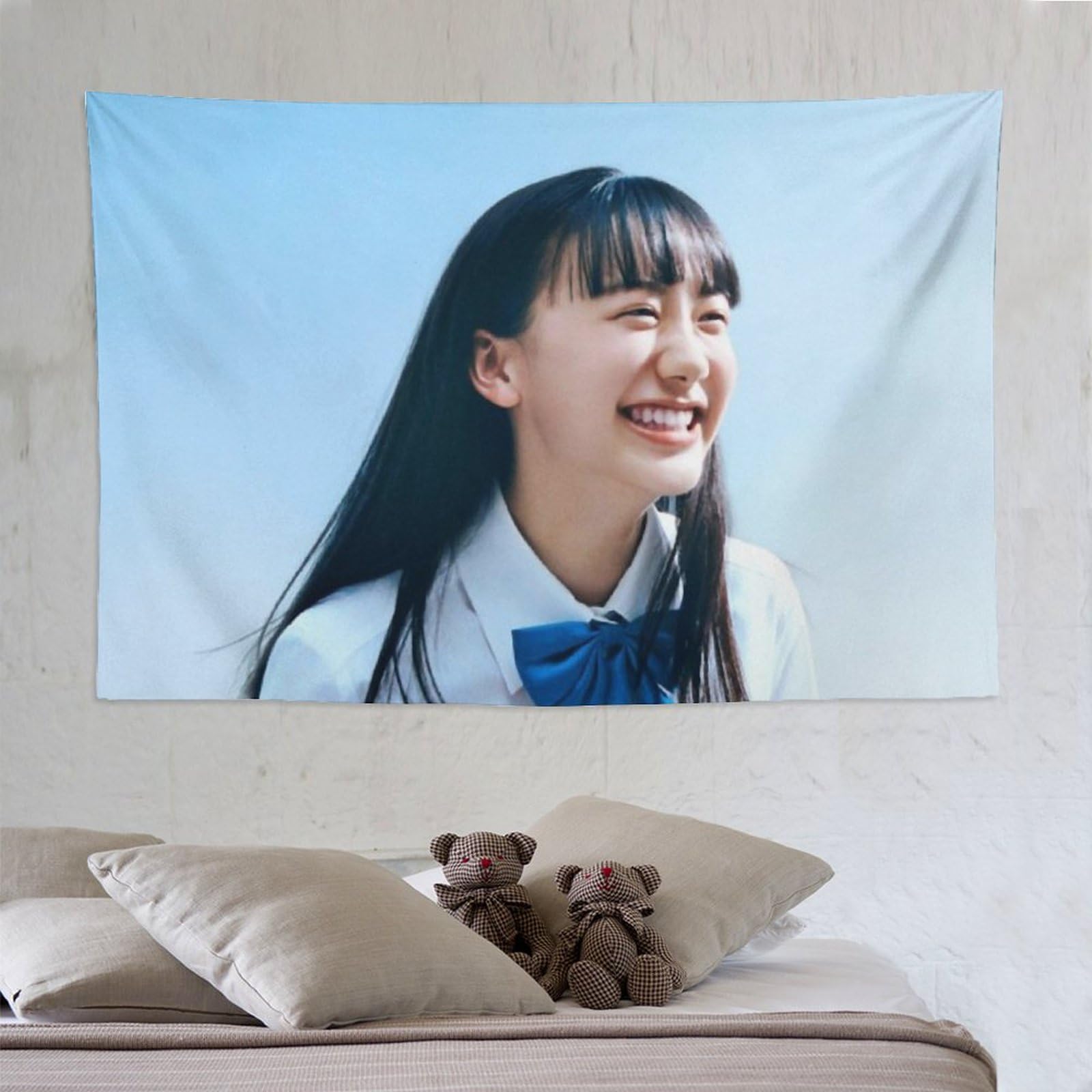 Amazon.co.jp: 芦田愛菜 タペストリー、絵画、ポスター、壁紙、装飾