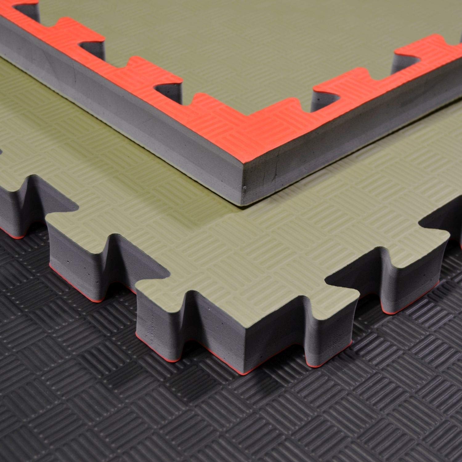 Kampfsportmatte rot-grün - 100 x 100 x 4 cm - Verzahnte Ränder - Wendematte, Trainingsmatte - Judo, Karate, Ju-Jutsu, Taekwondo